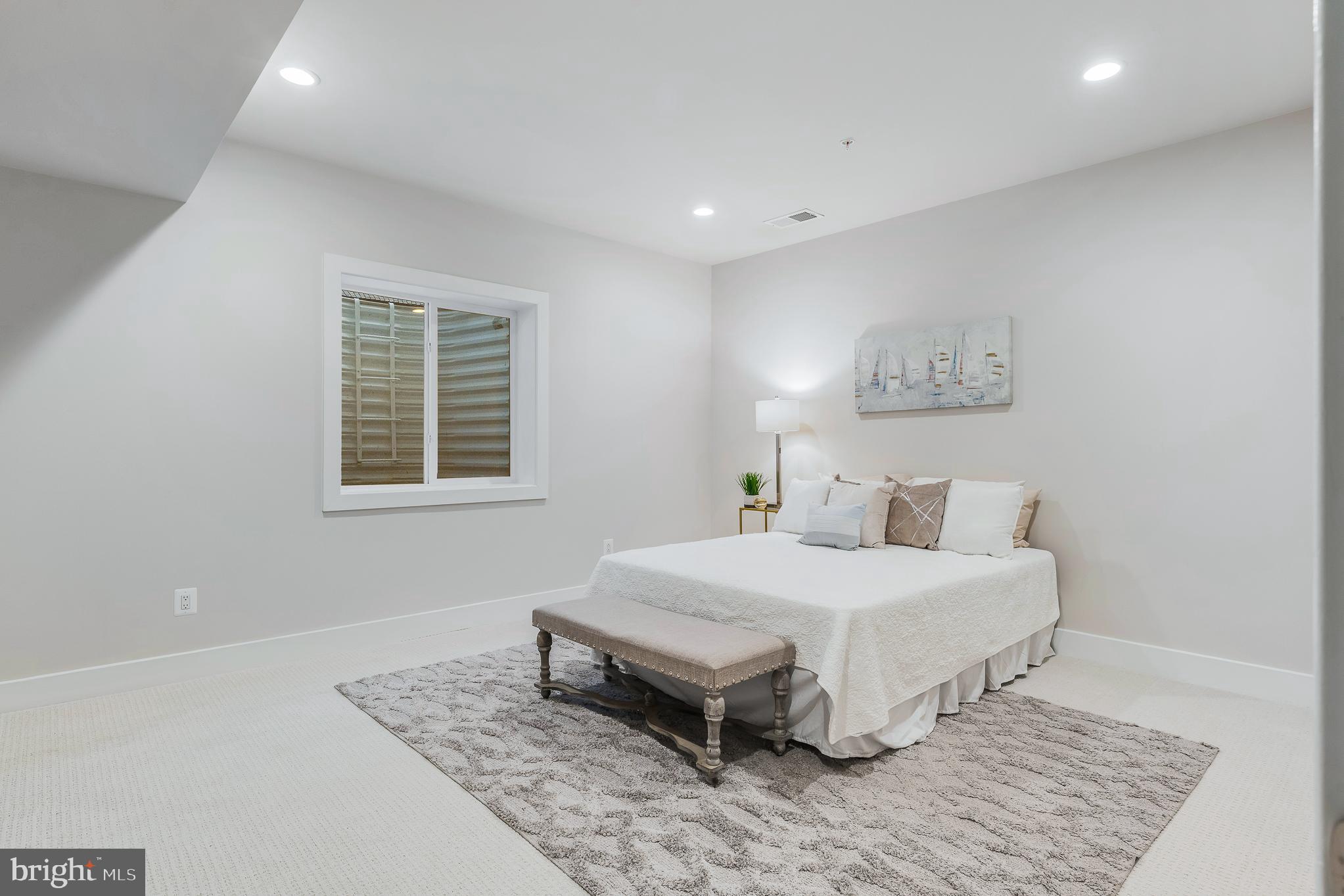 AMALYN - Residential