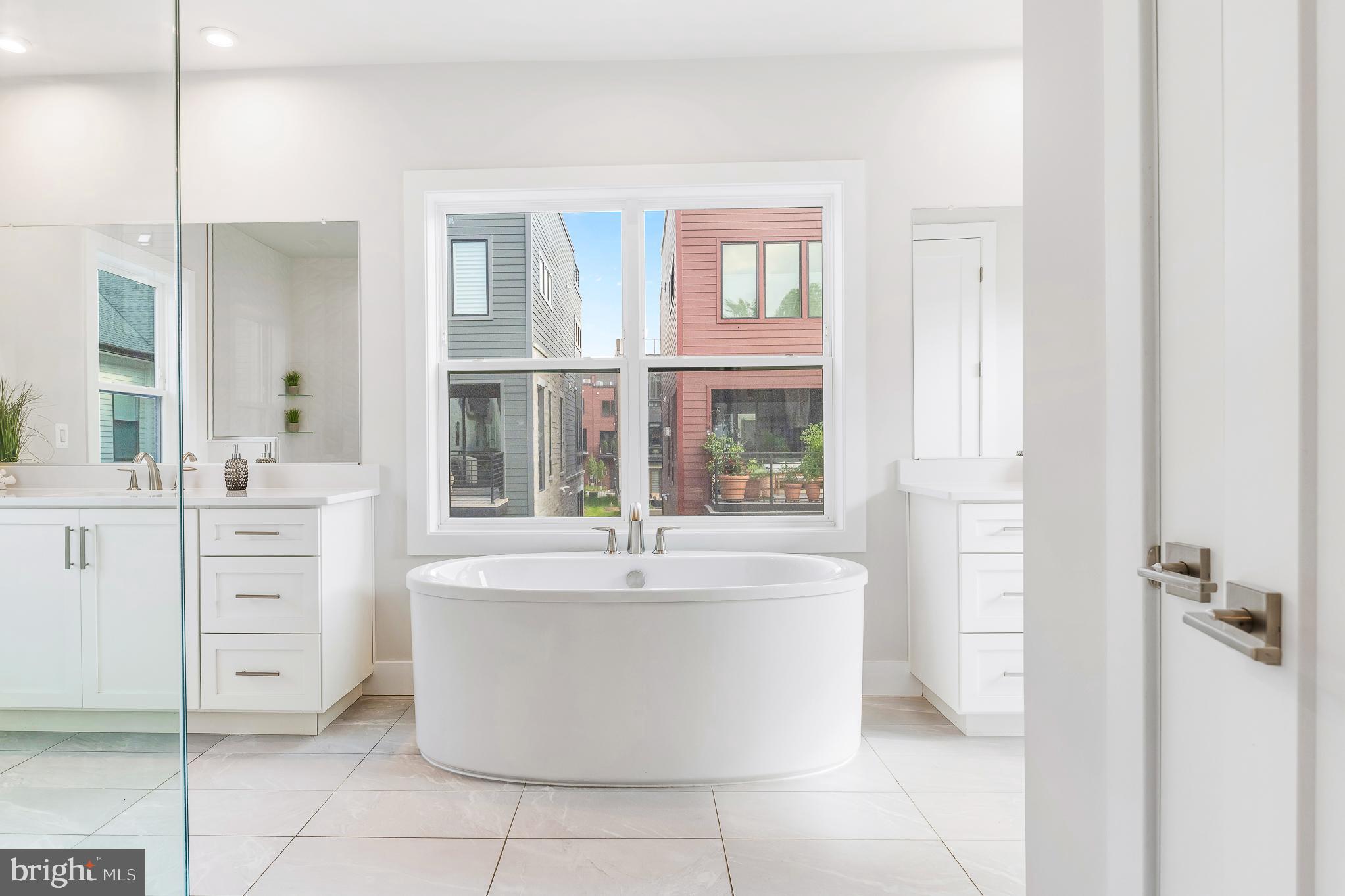 AMALYN - Residential