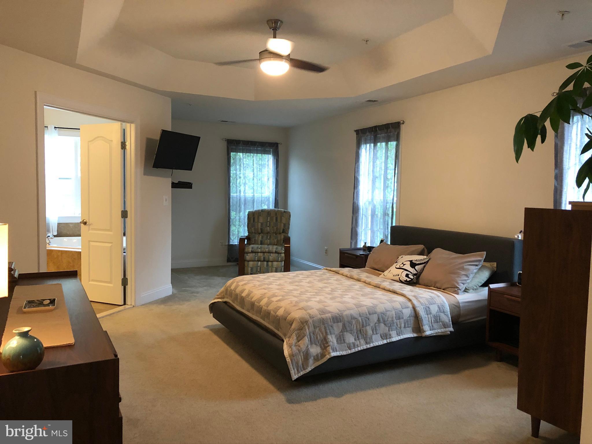 TURNBURY RUN AT ZEBRON - Residential Lease