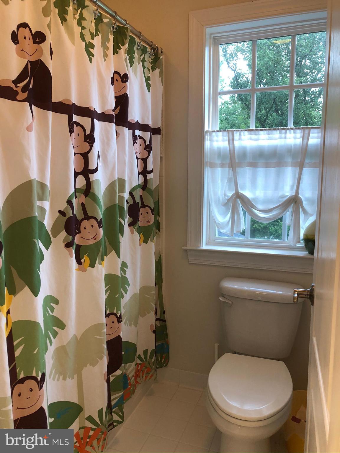 TURNBURY RUN AT ZEBRON - Residential Lease