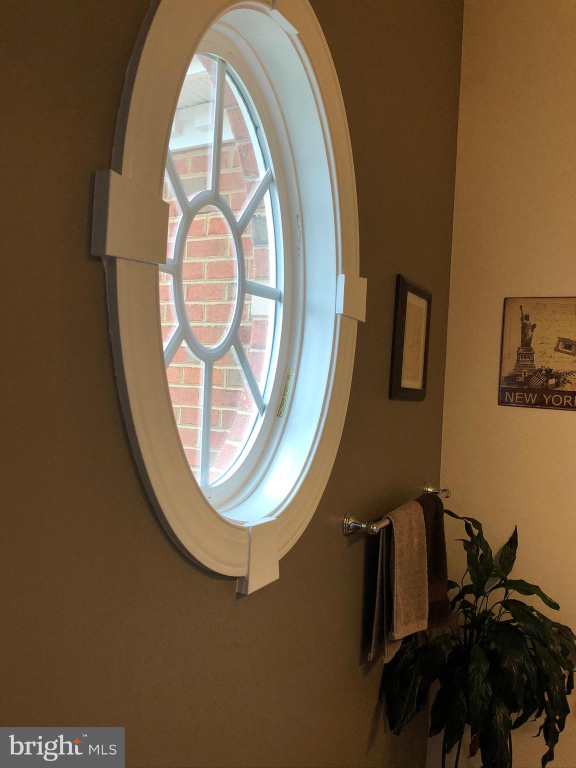 TURNBURY RUN AT ZEBRON - Residential Lease