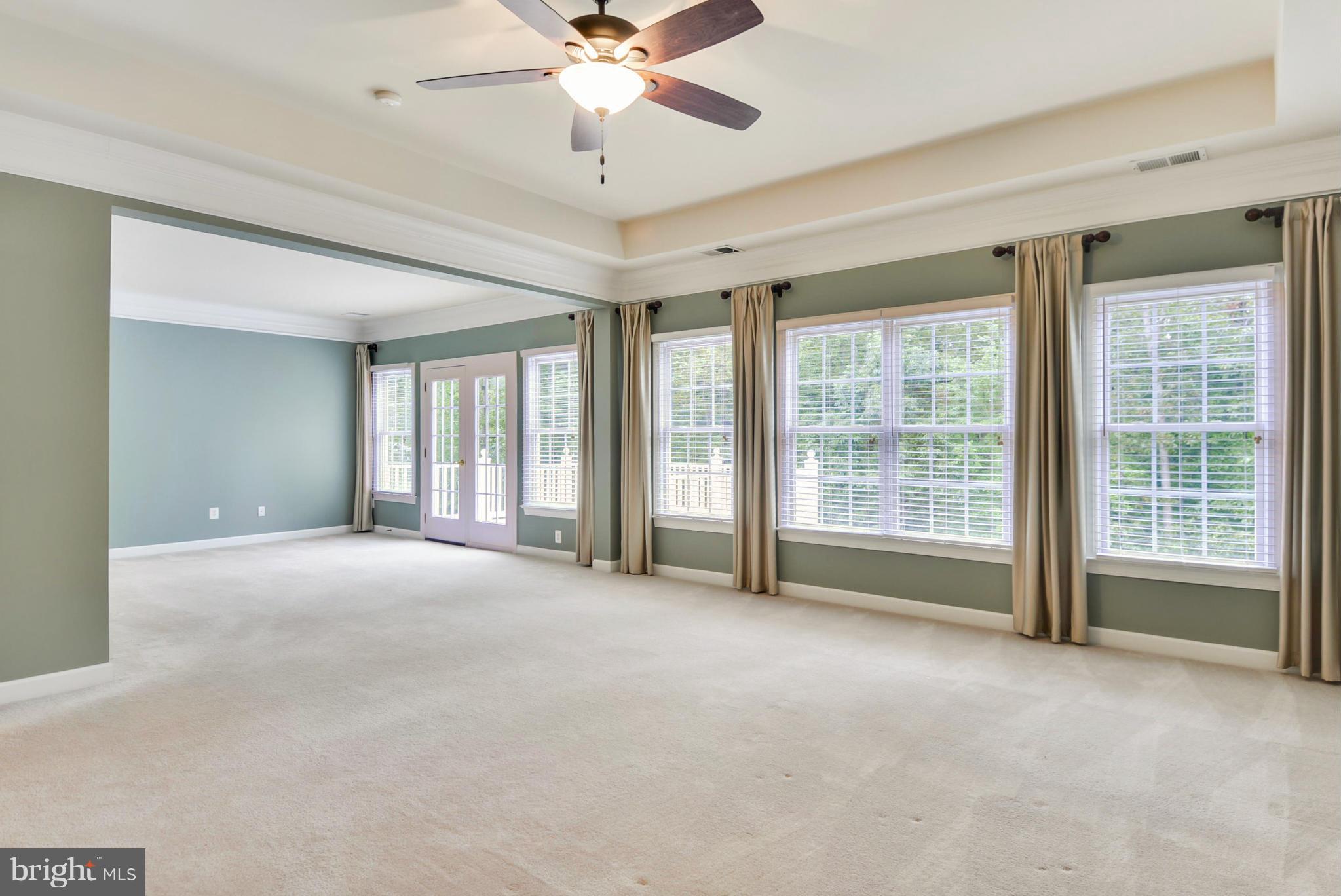 RIVER FALLS - Residential