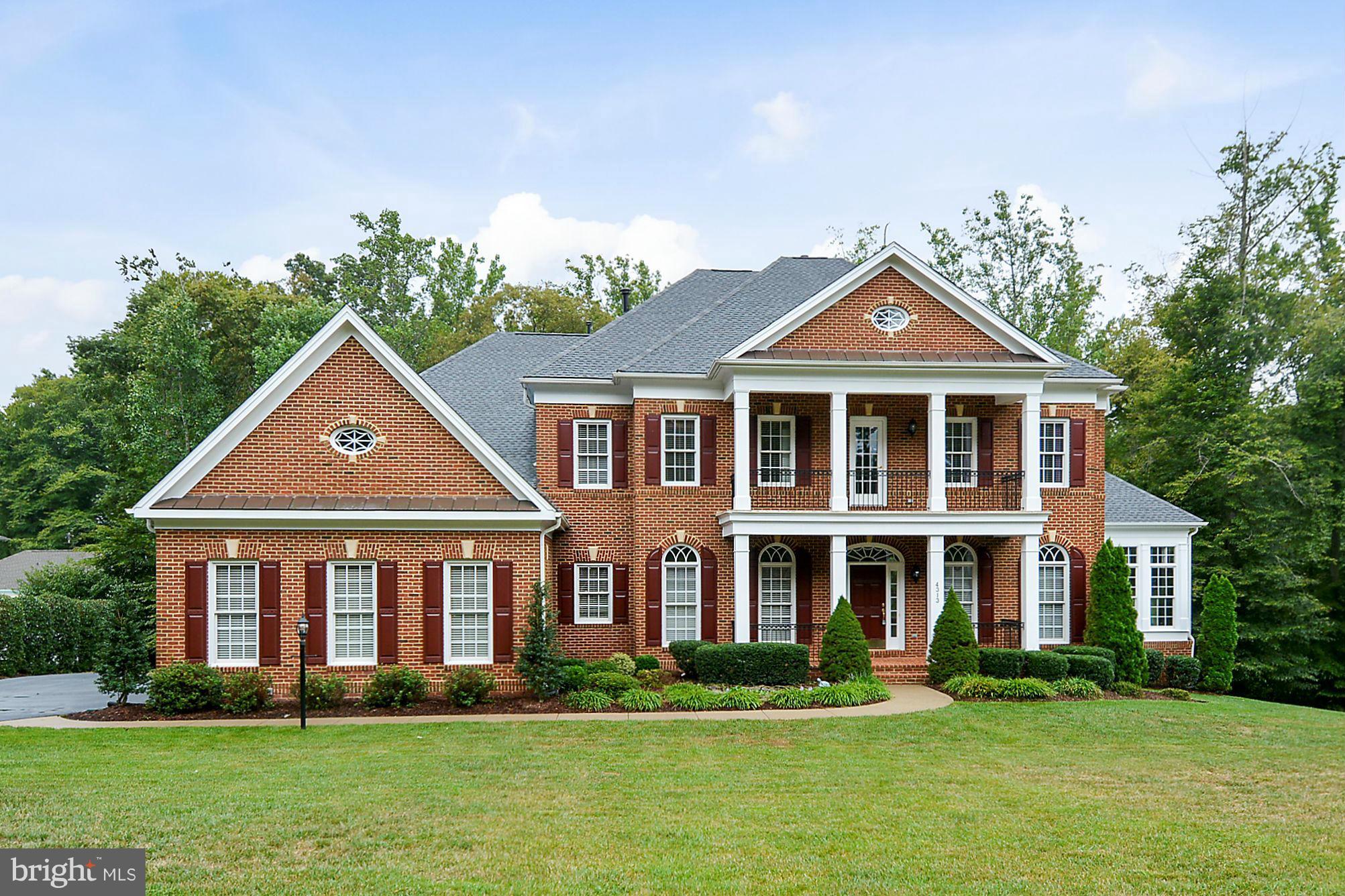 RIVER FALLS - Residential