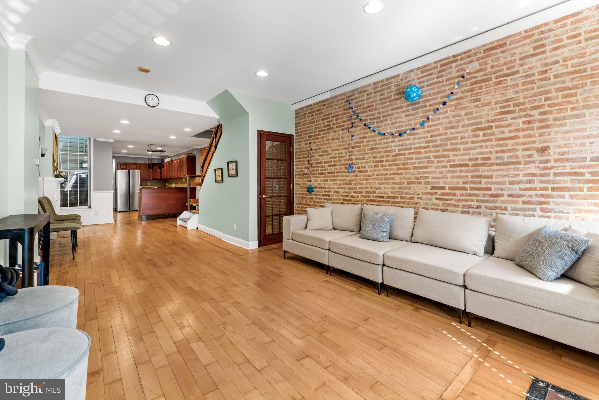 FEDERAL HILL HISTORIC DISTRICT - Residential