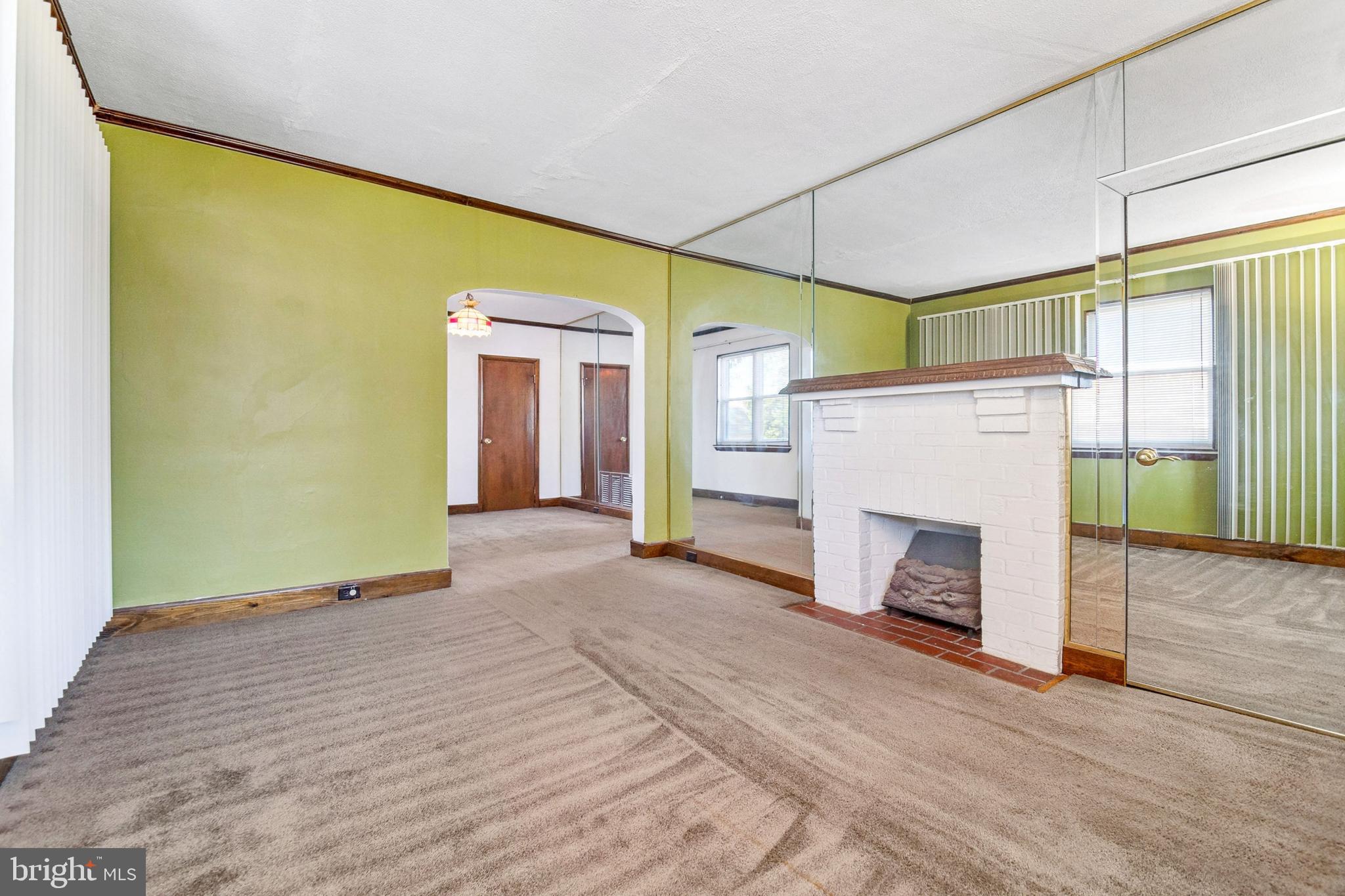 1929 ENGLEWOOD AVENUE