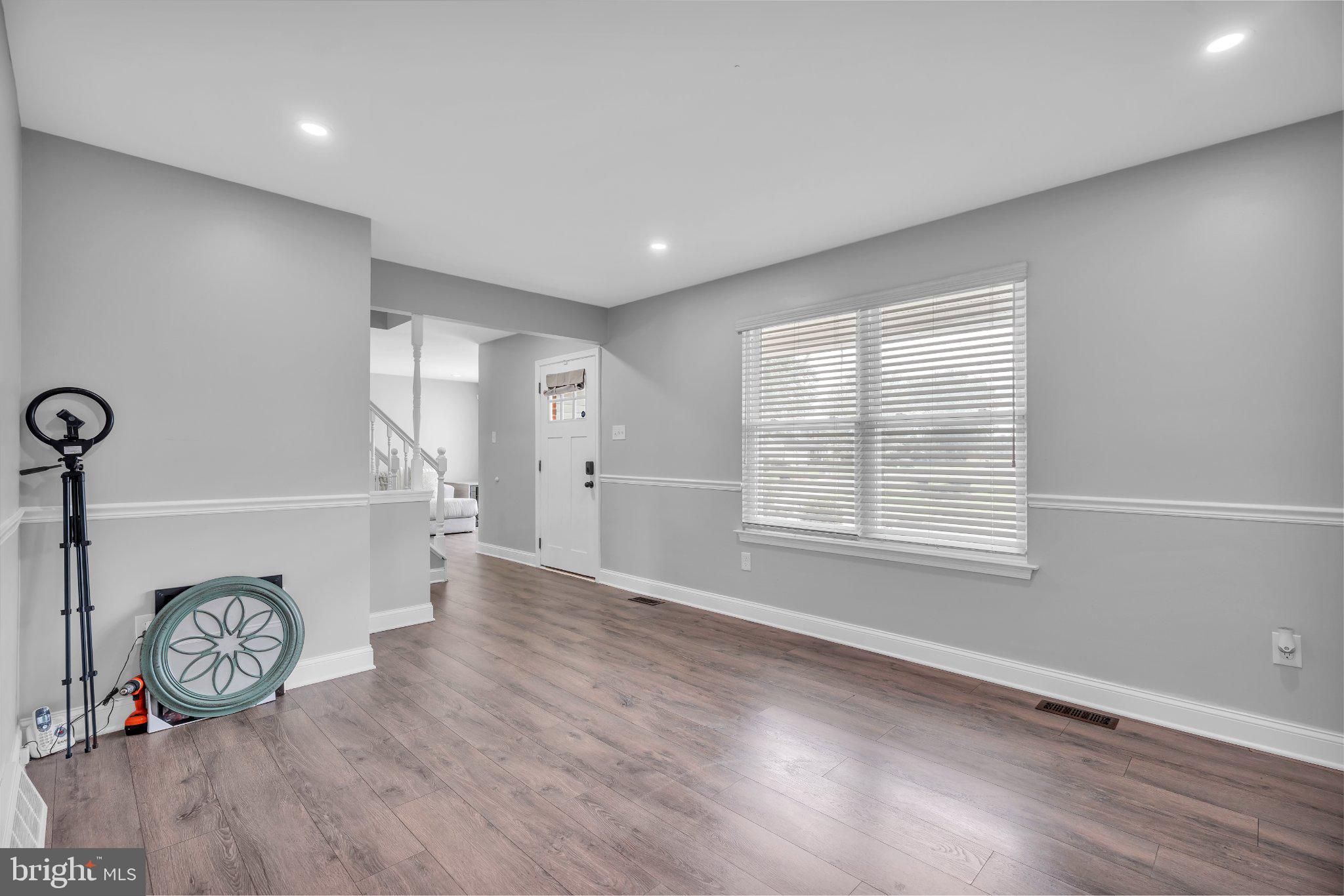 33 BERWICK LANE