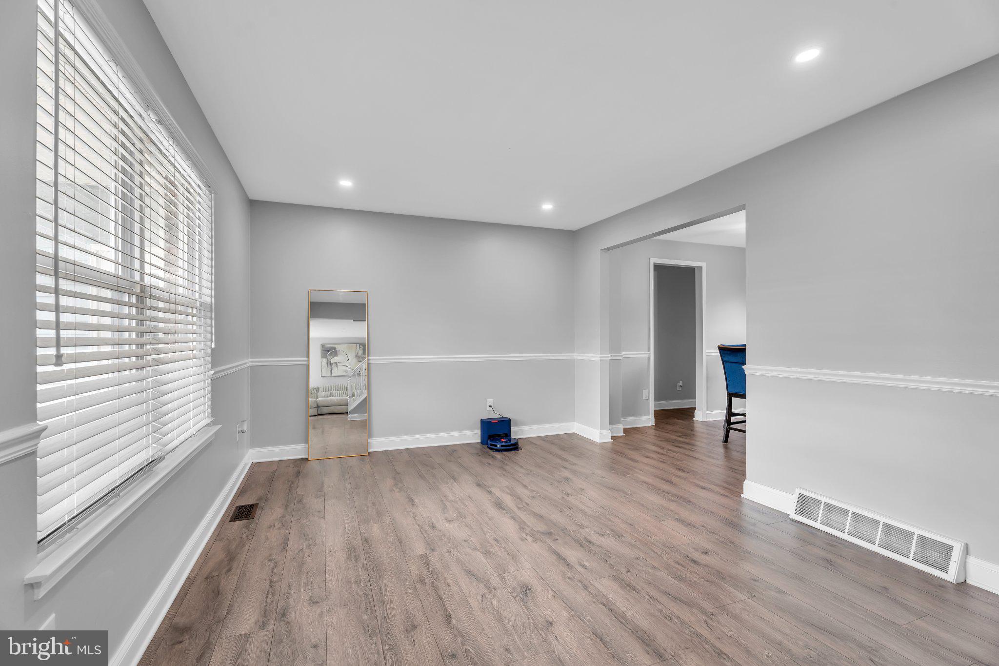 33 BERWICK LANE