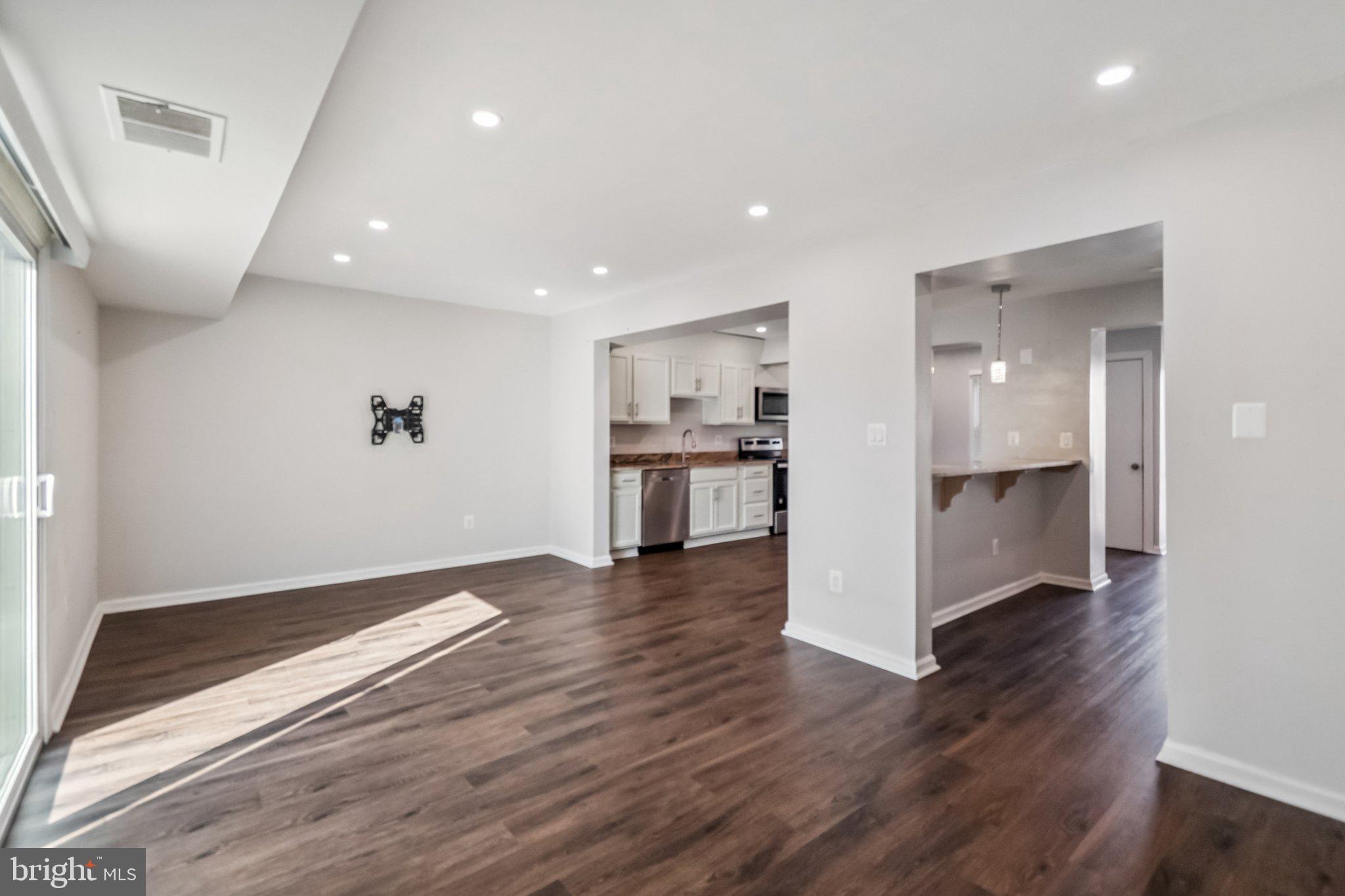 THE MEADOWS - Residential