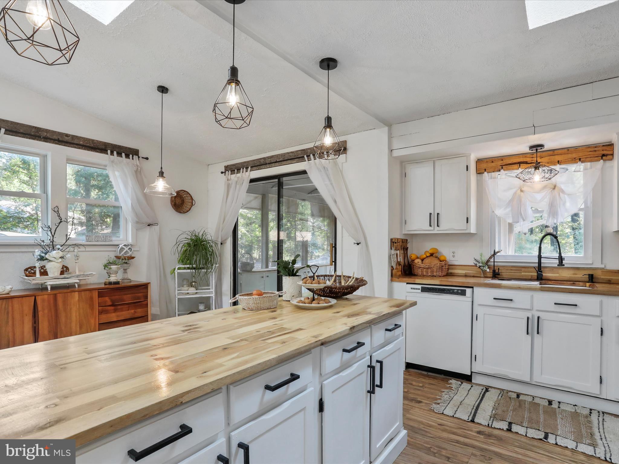 SHANNONDALE - Residential