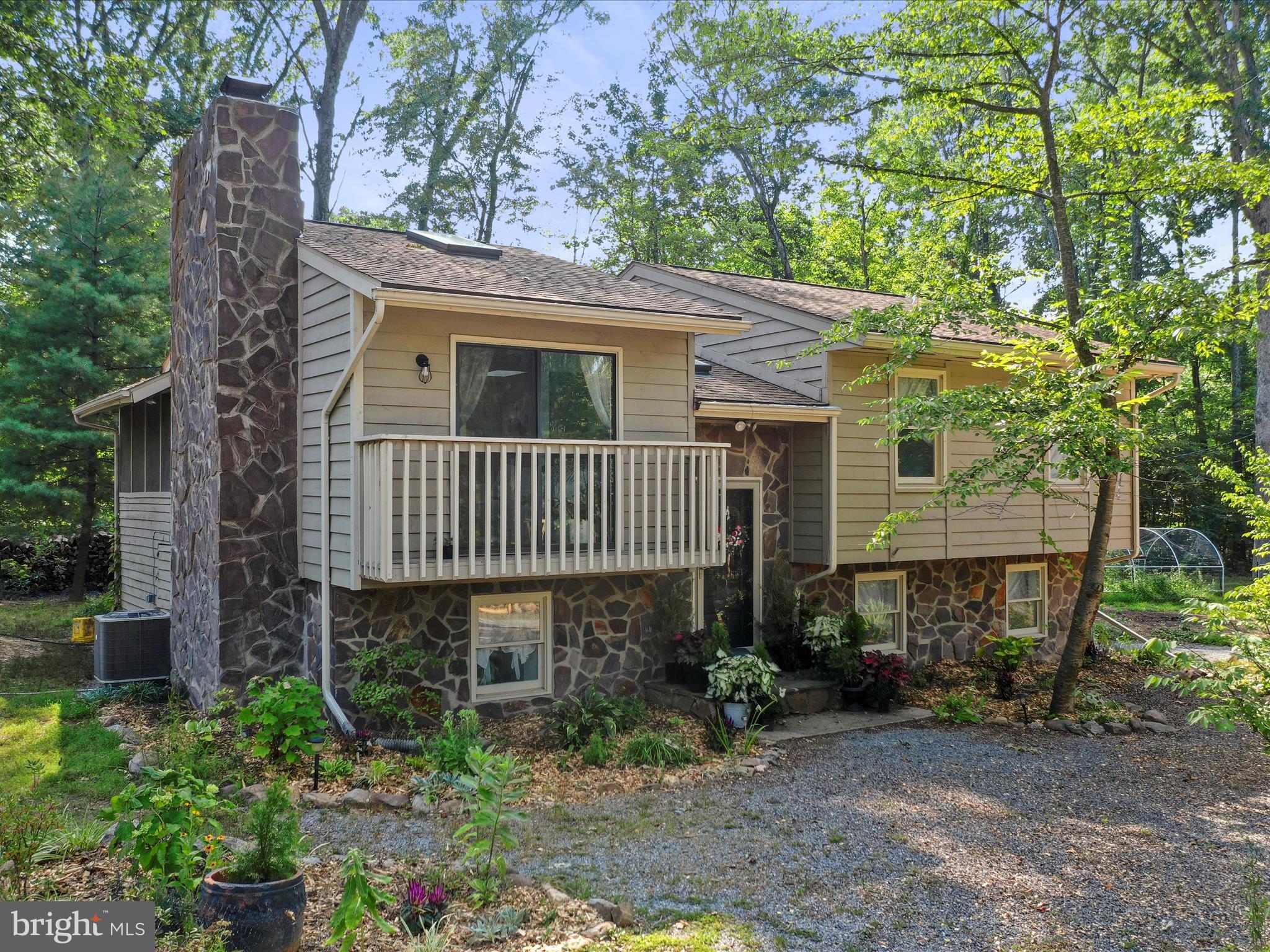 SHANNONDALE - Residential