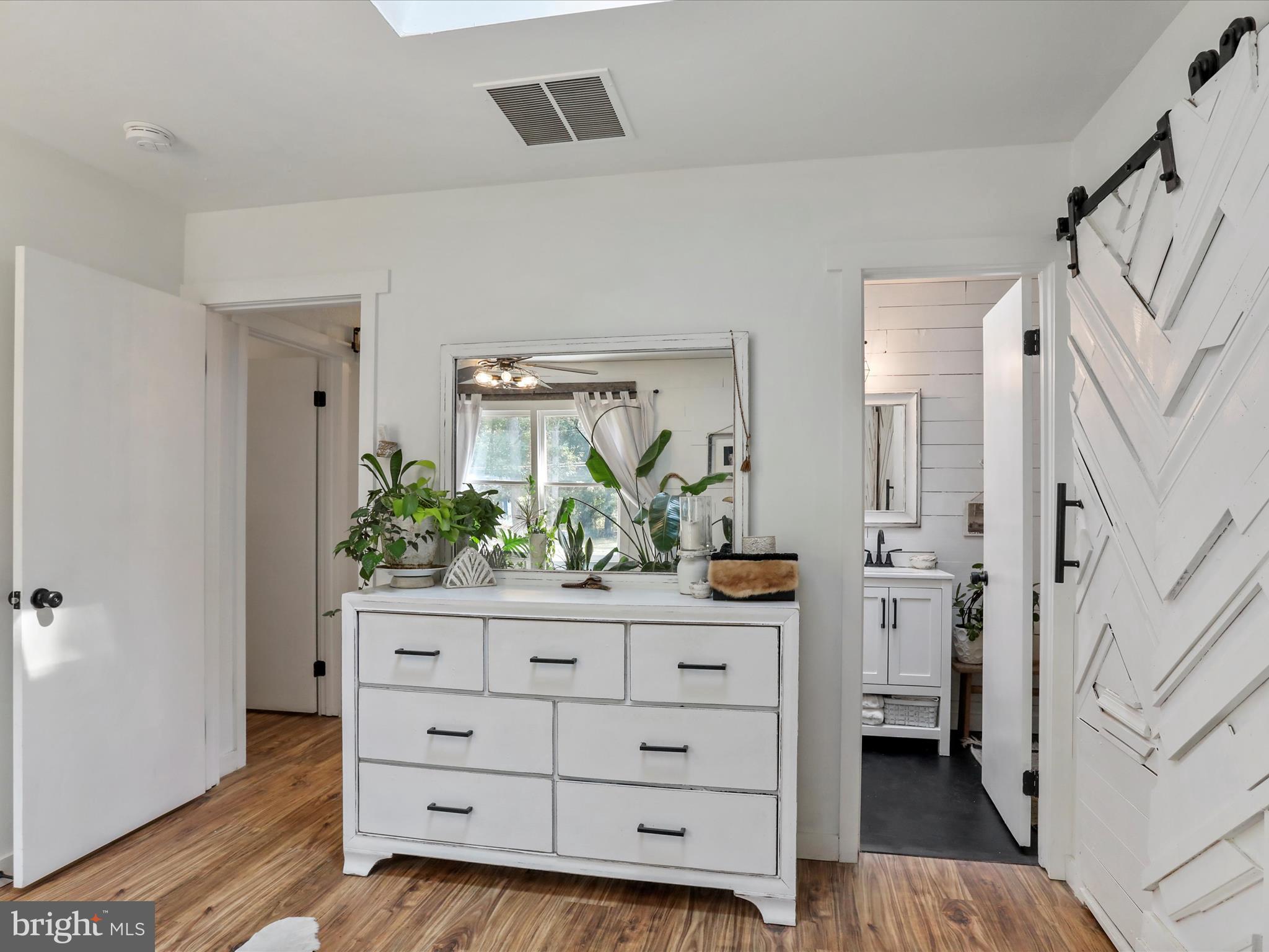 SHANNONDALE - Residential