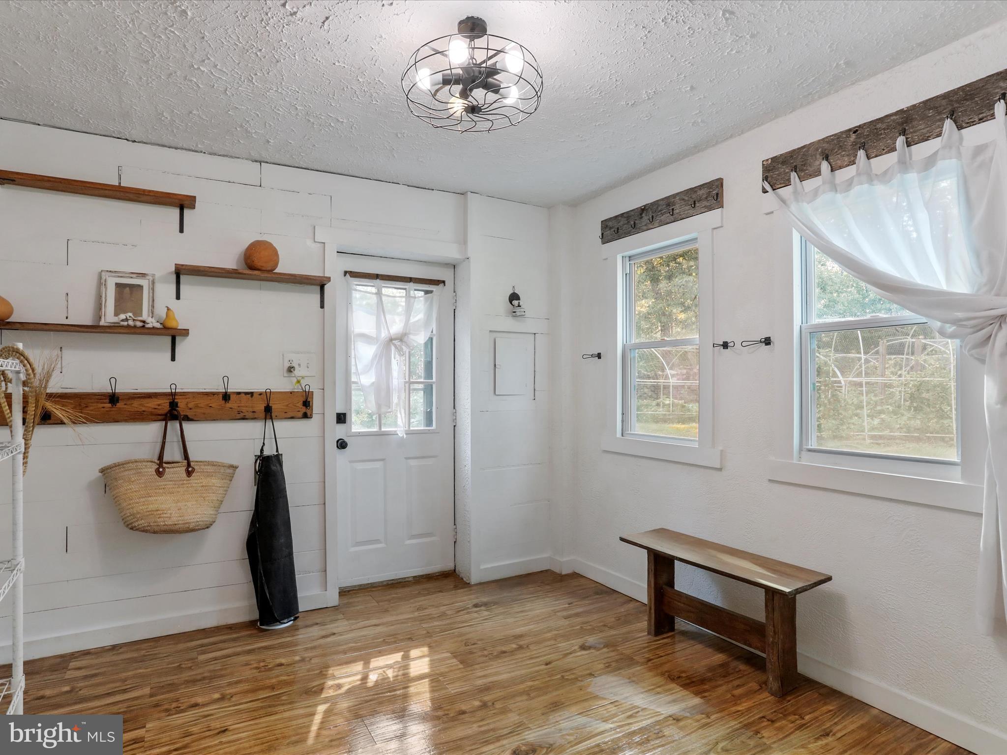 SHANNONDALE - Residential