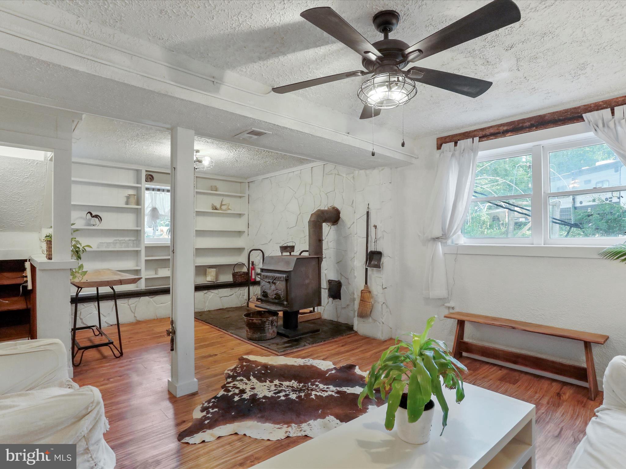 SHANNONDALE - Residential