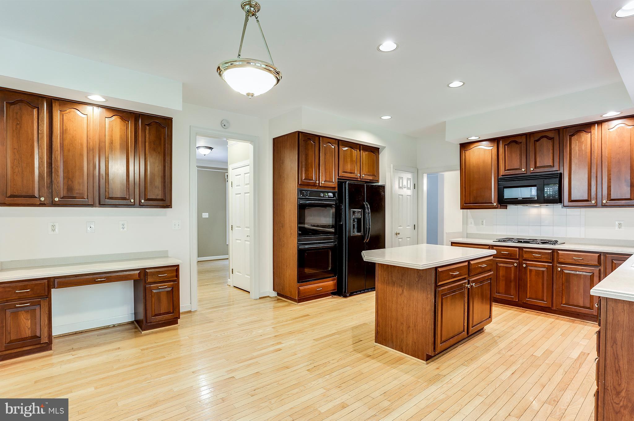 GOVERNORS RUN - Residential