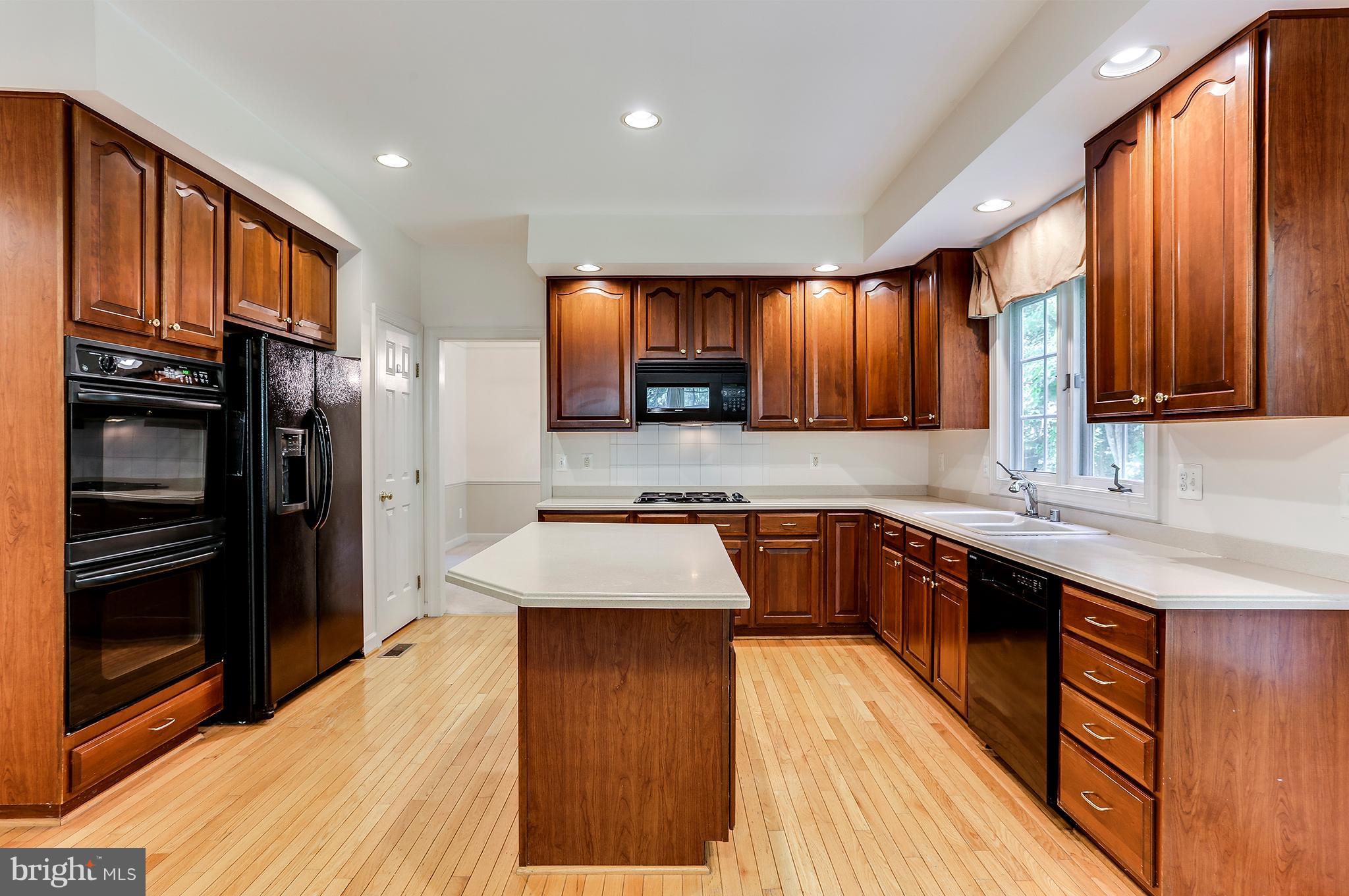 GOVERNORS RUN - Residential