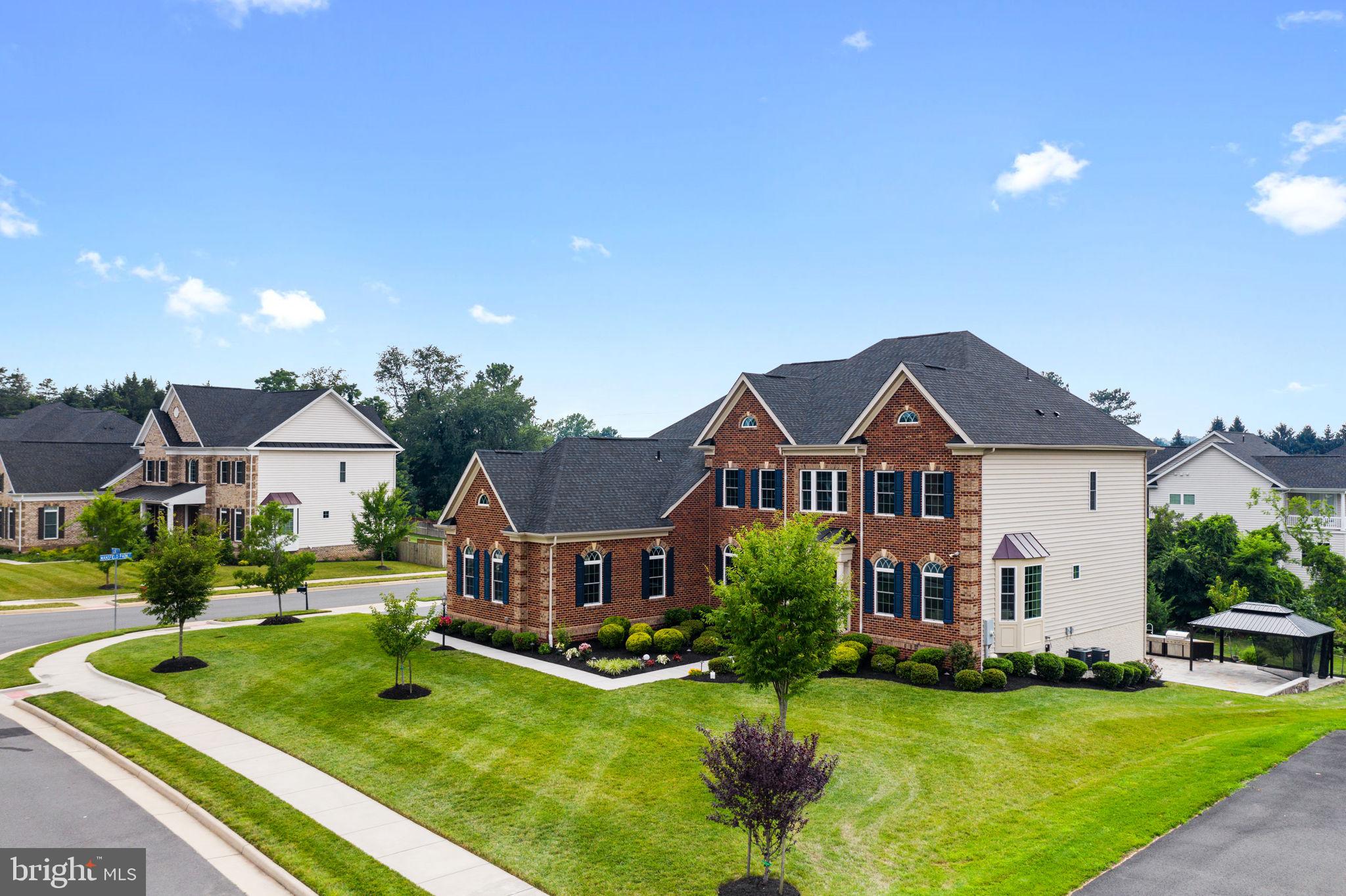 MARBURY - Residential