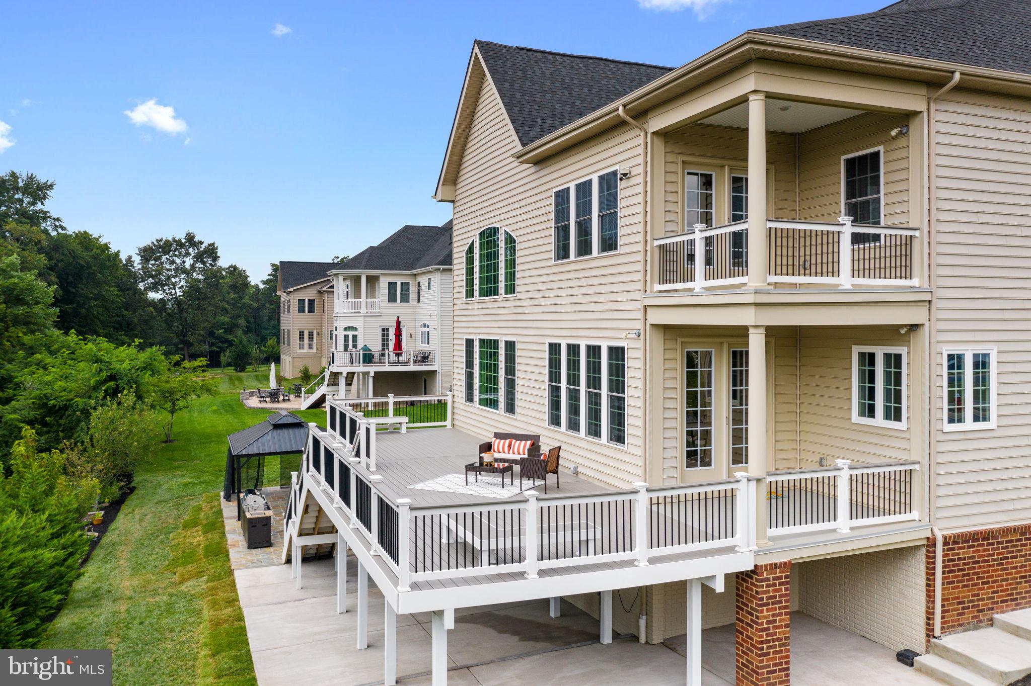 MARBURY - Residential