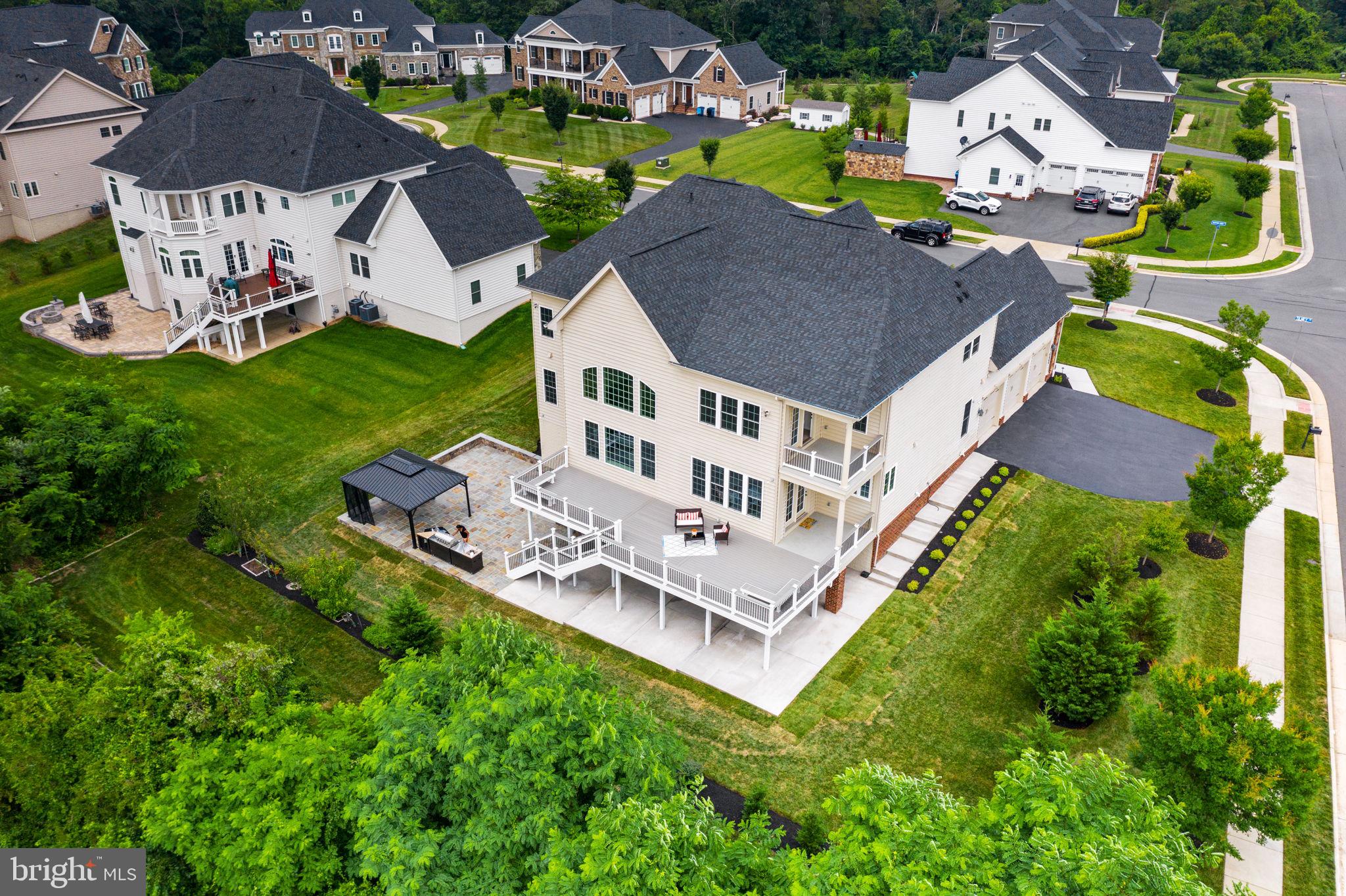 MARBURY - Residential