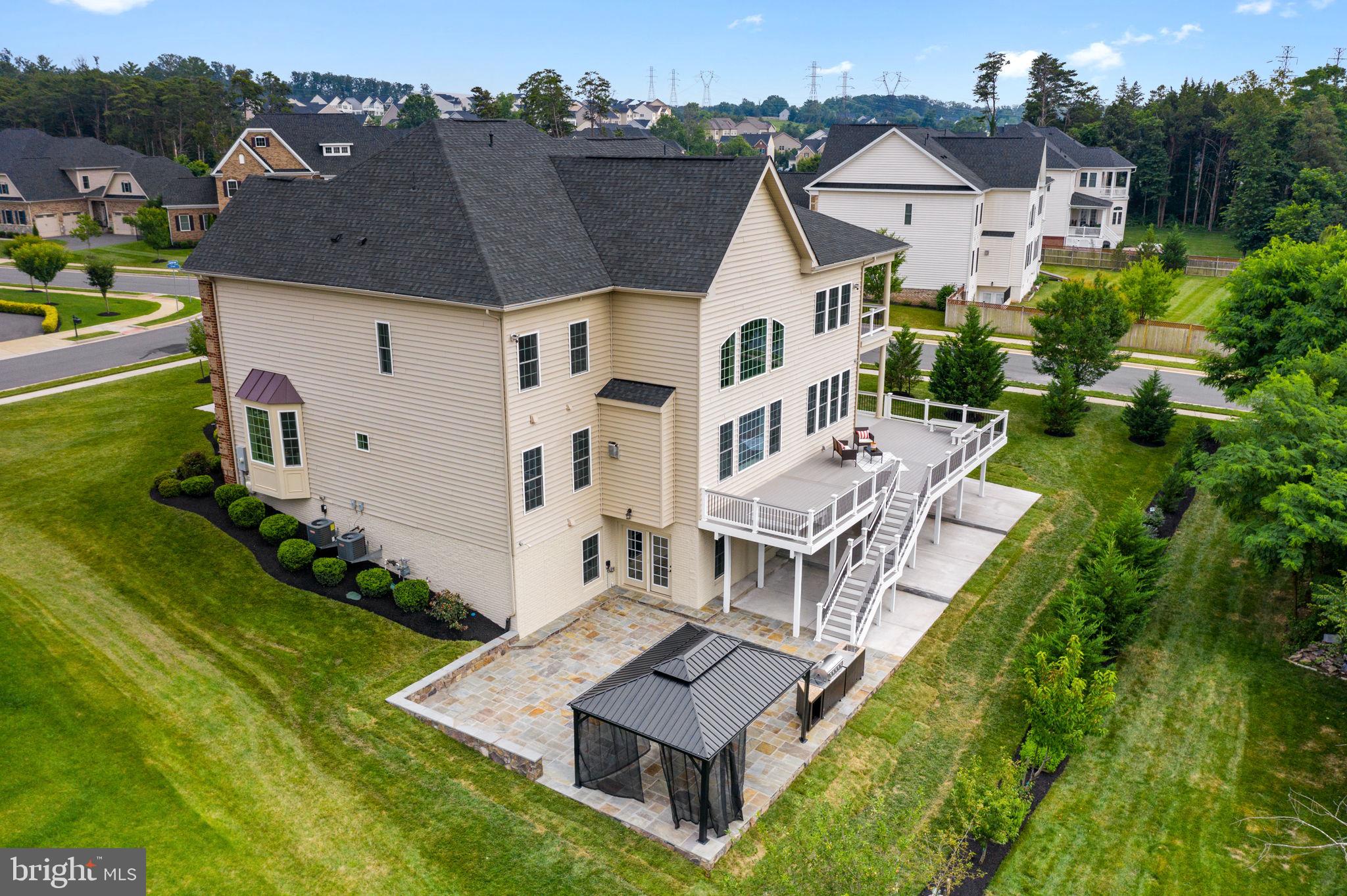 MARBURY - Residential