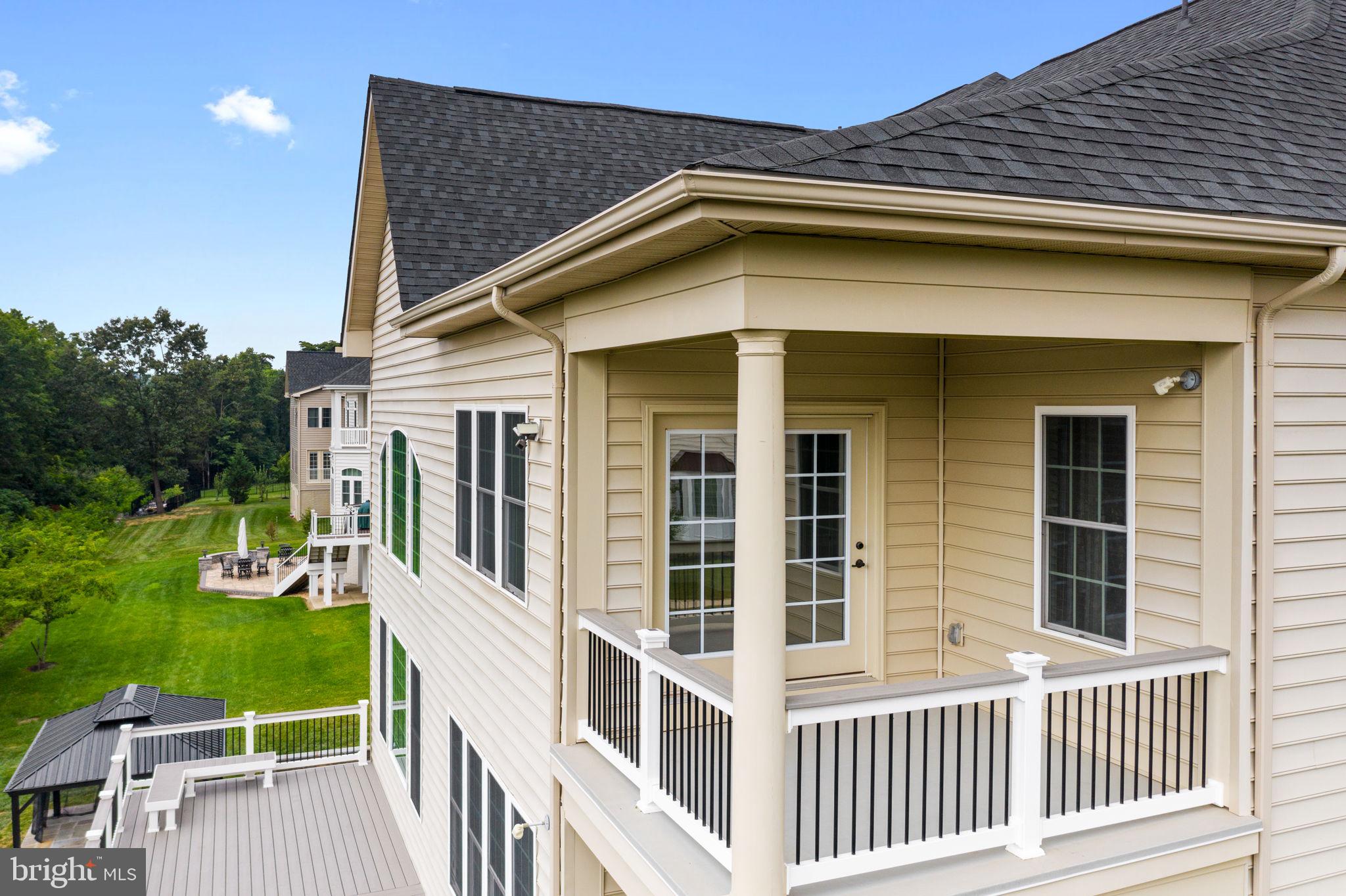 MARBURY - Residential