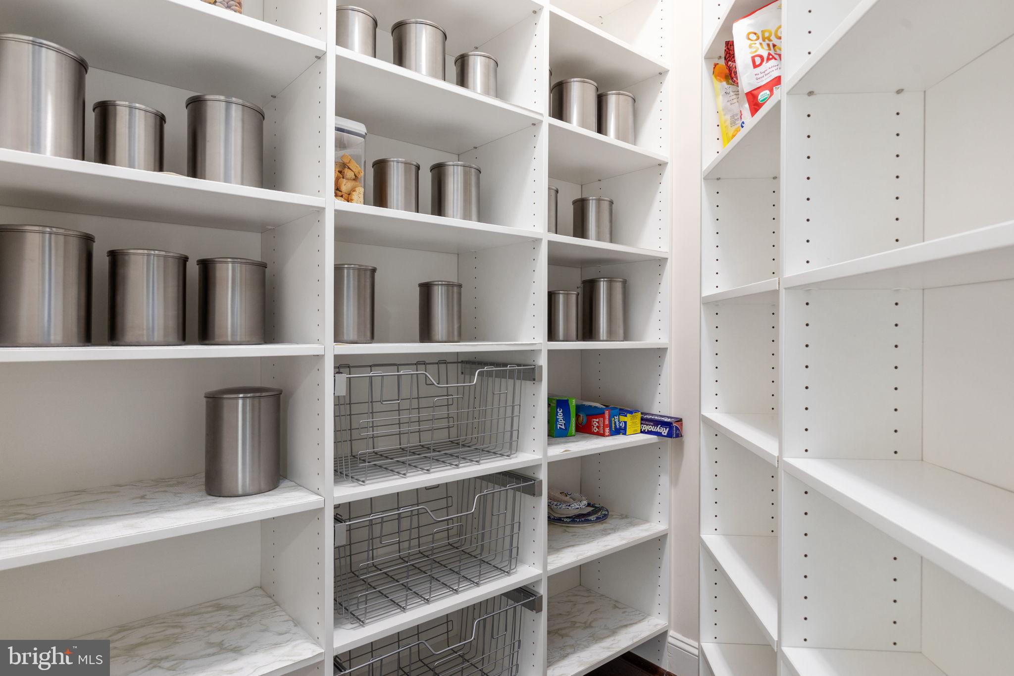 MARBURY - Residential