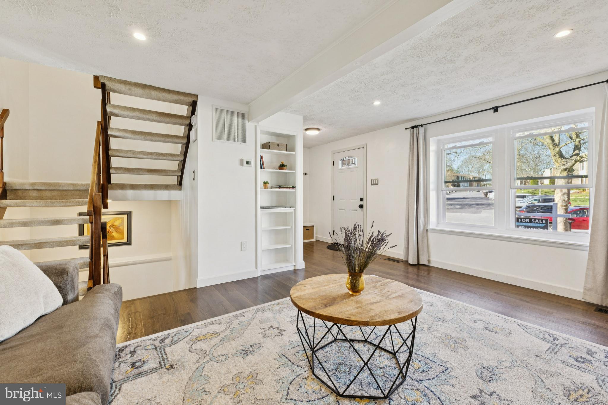 5851 ROCK FOREST COURT