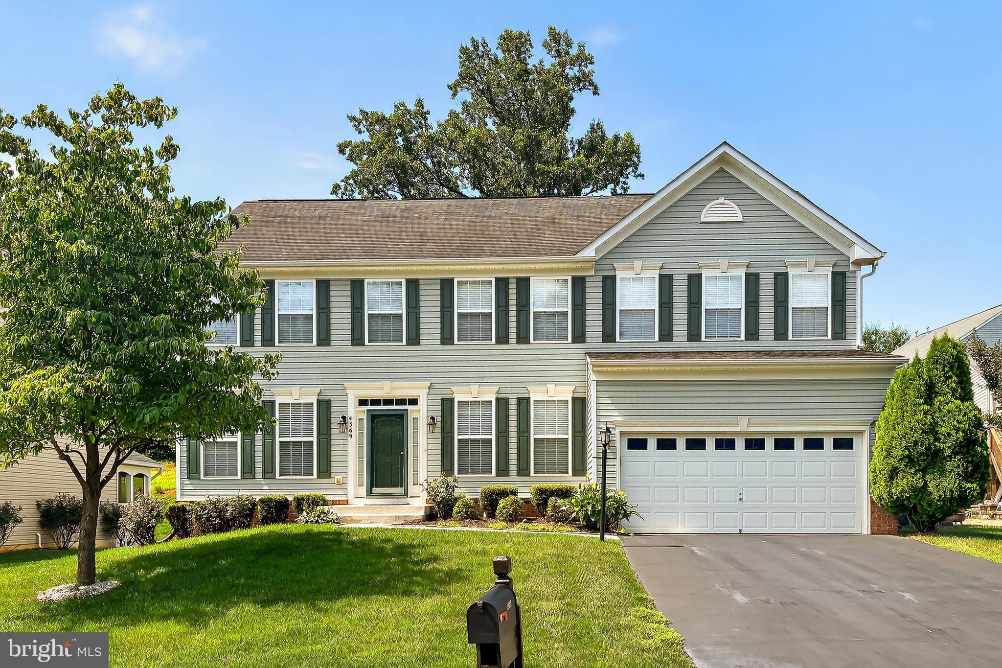 CARDINAL POINTE - Residential