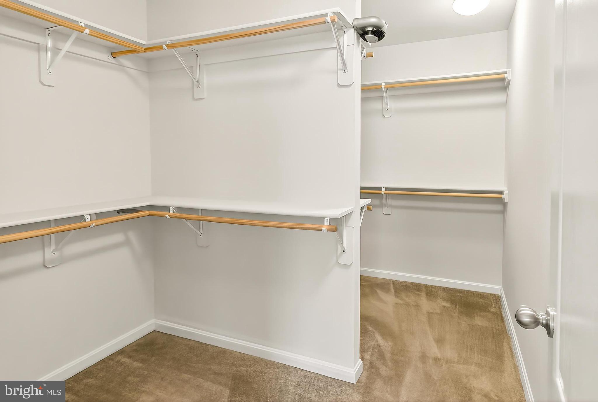 CARDINAL POINTE - Residential