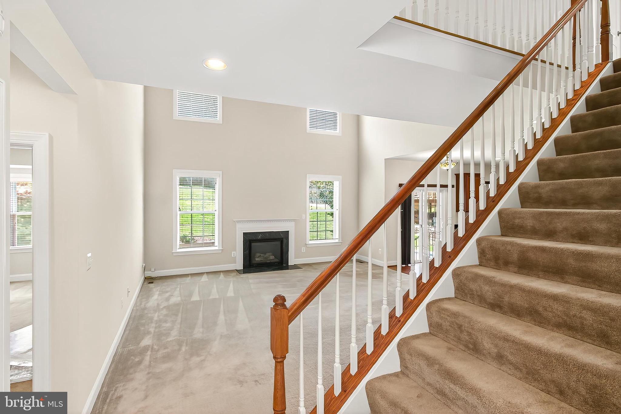 CARDINAL POINTE - Residential