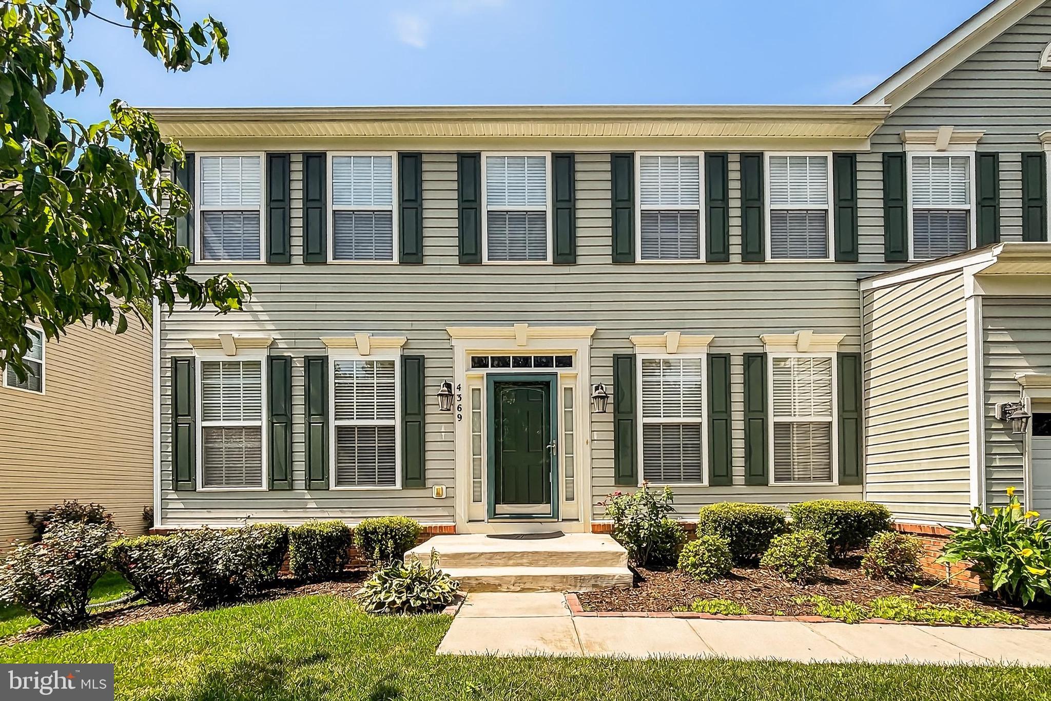 CARDINAL POINTE - Residential