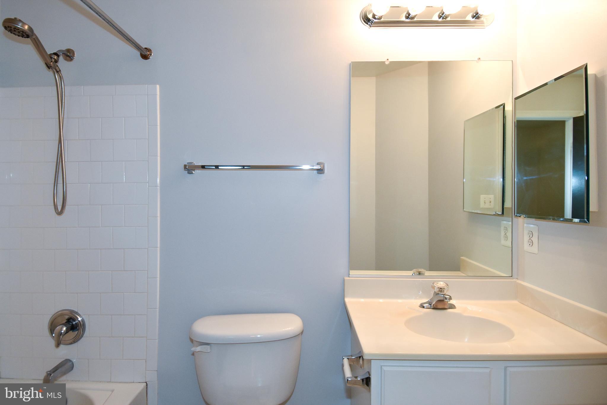 MCKENDREE VILLAGE - Residential Lease