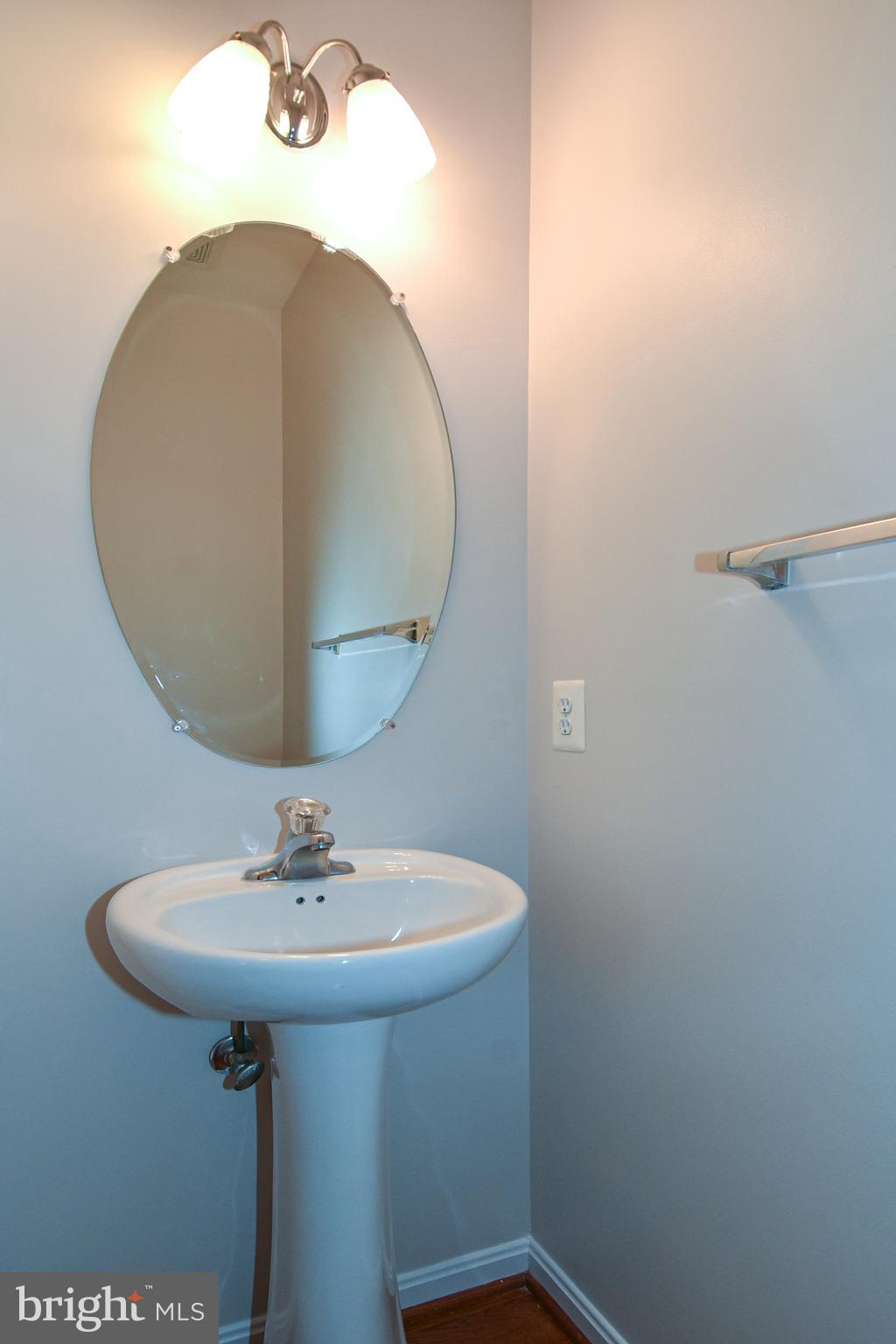 MCKENDREE VILLAGE - Residential Lease