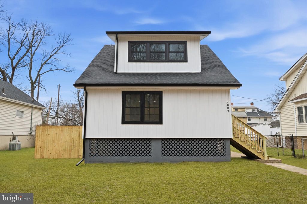 Photo of 7803 Monroe Avenue, BRISTOL, PA 19007 (MLS # PABU2112166)