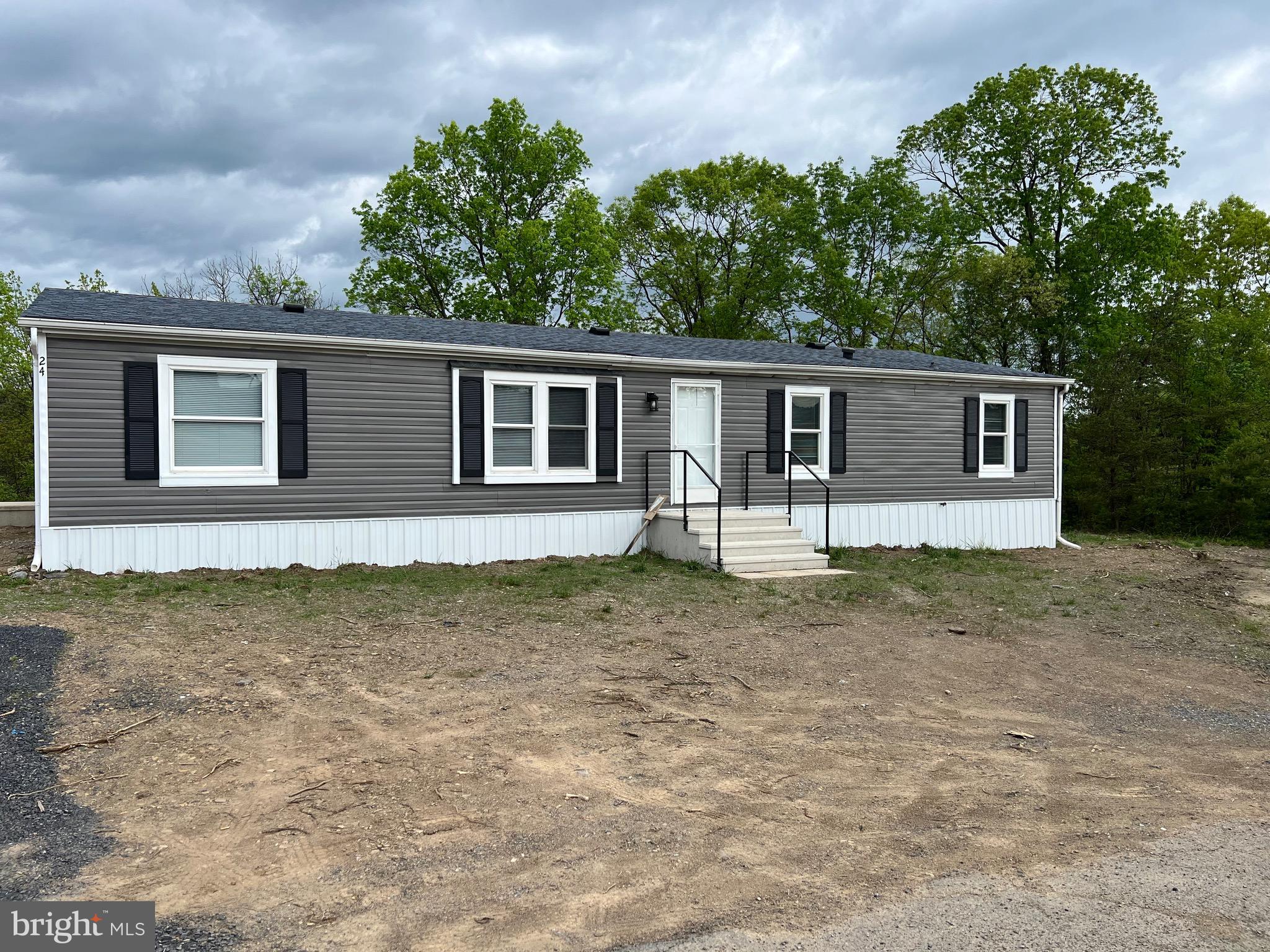 Welcome home to this fully renovated XL Mobile Home .Extremely spacious!! 3 Bedrooms 2 baths in a new up and coming Mobile home Park. Pets are welcome, but restrictions apply for Breed, number, weight and all are case by case. $250 Non refundable pet deposit, and $50.00 pet rent per pet. Owner covers Trash, Lawn Maintenance, and Sewer for all units. A shed is also provided in the lease terms. All Applicants must pass credit, criminal and background checks. Only Broker applications accepted ( no rent spree) . Application fee is $40.00 over the age of 18.