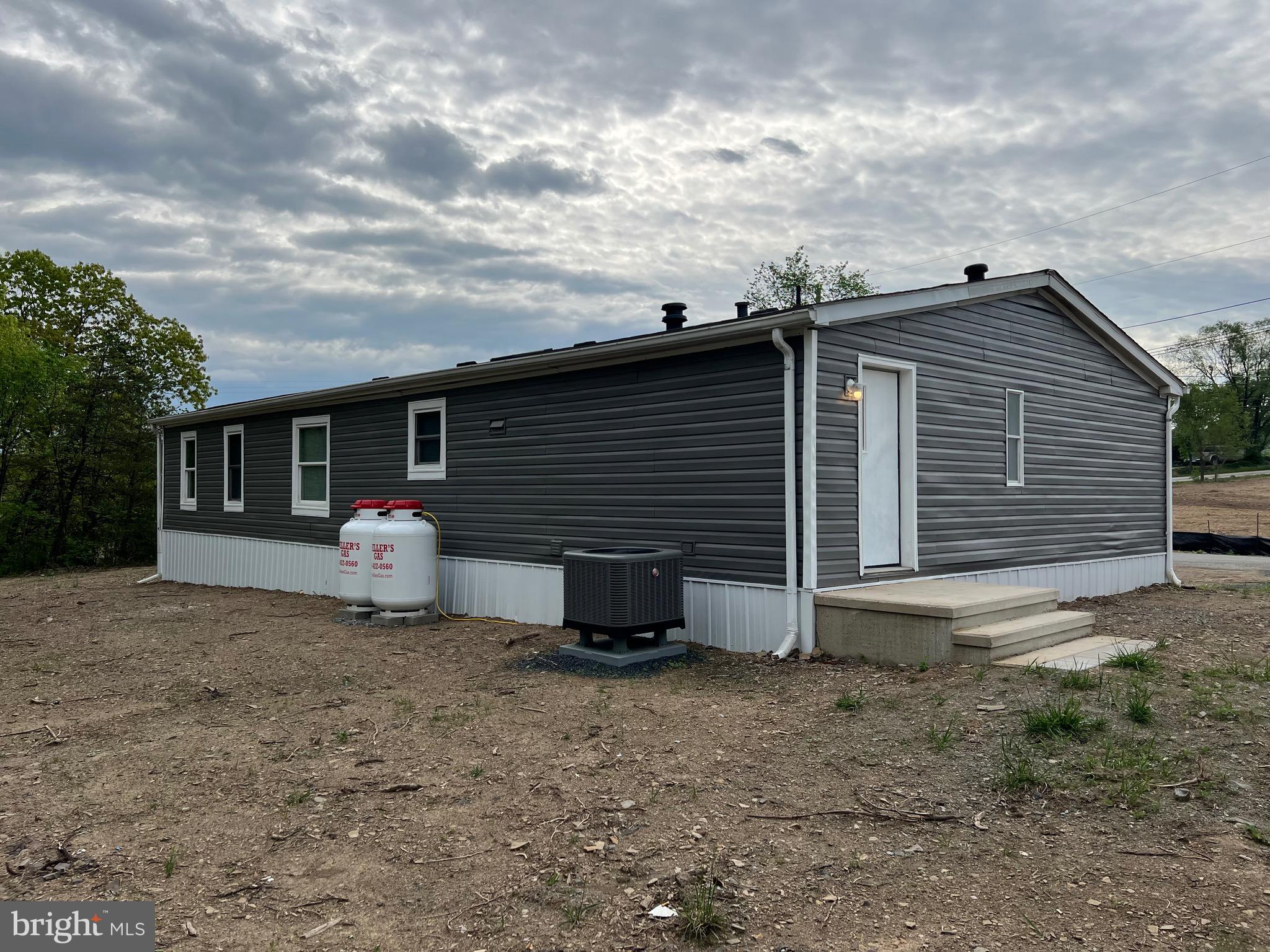 NONE AVAILABLE - Residential Lease