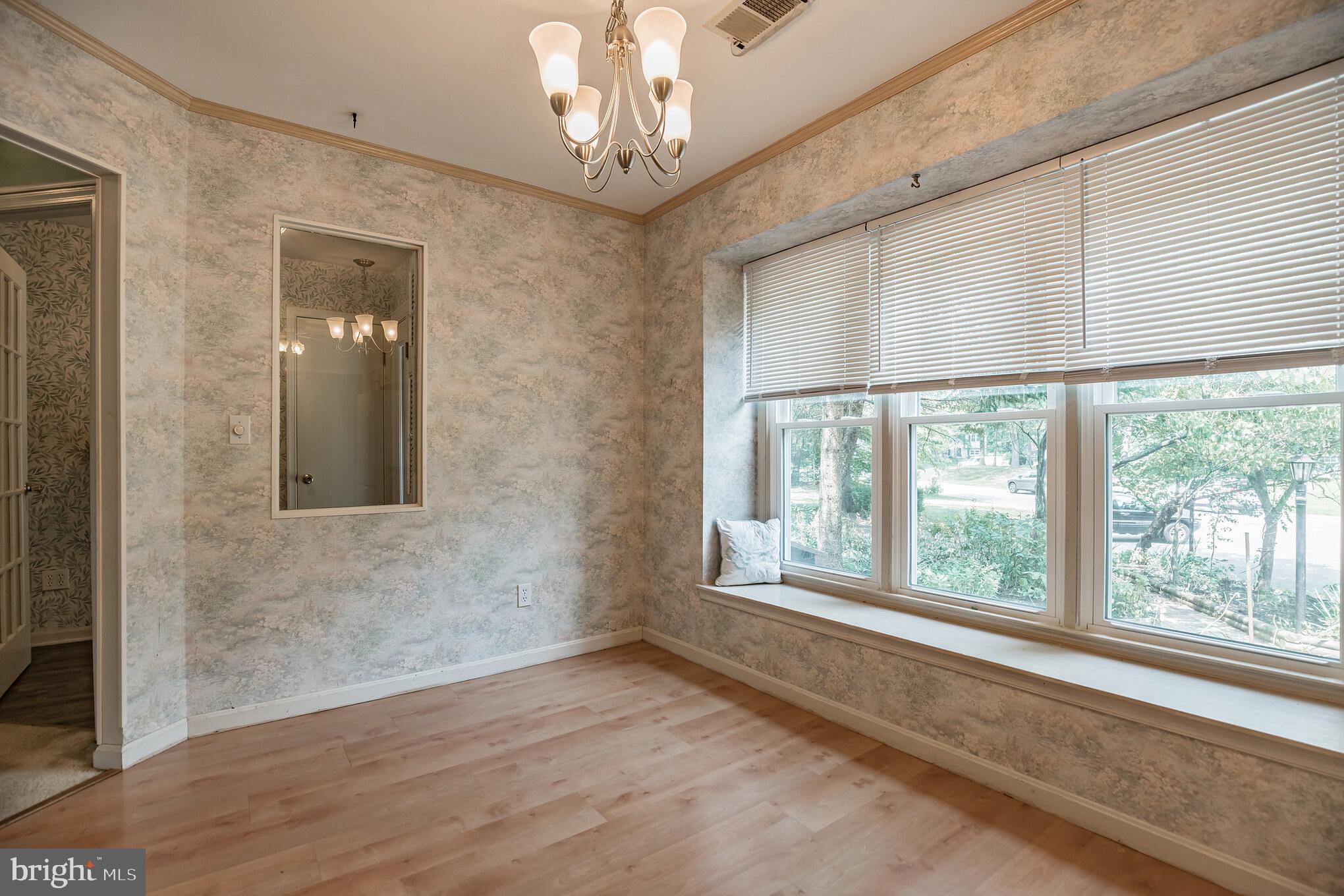 HUNTINGTON - Residential