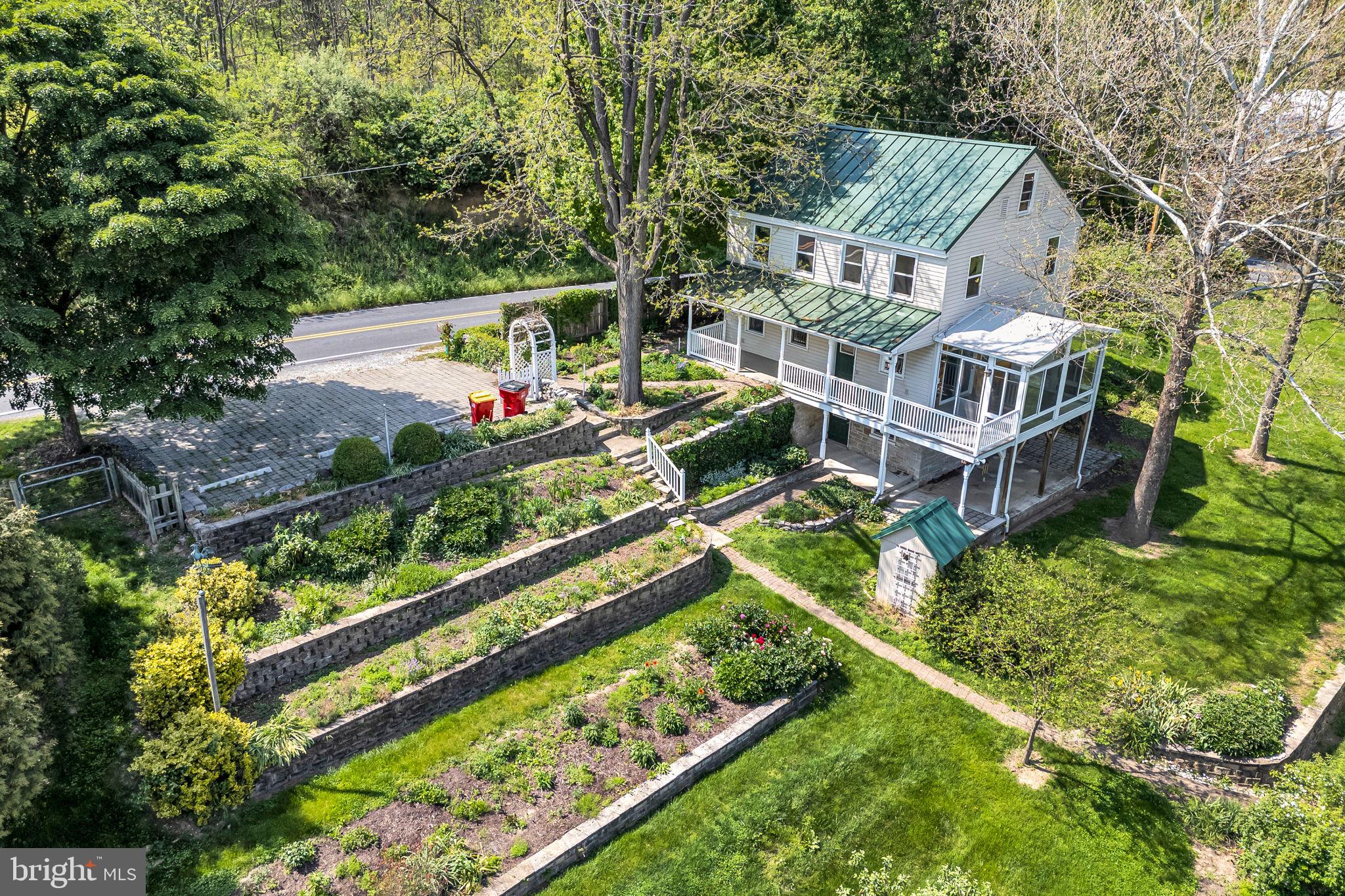844 OPOSSUM LAKE ROAD