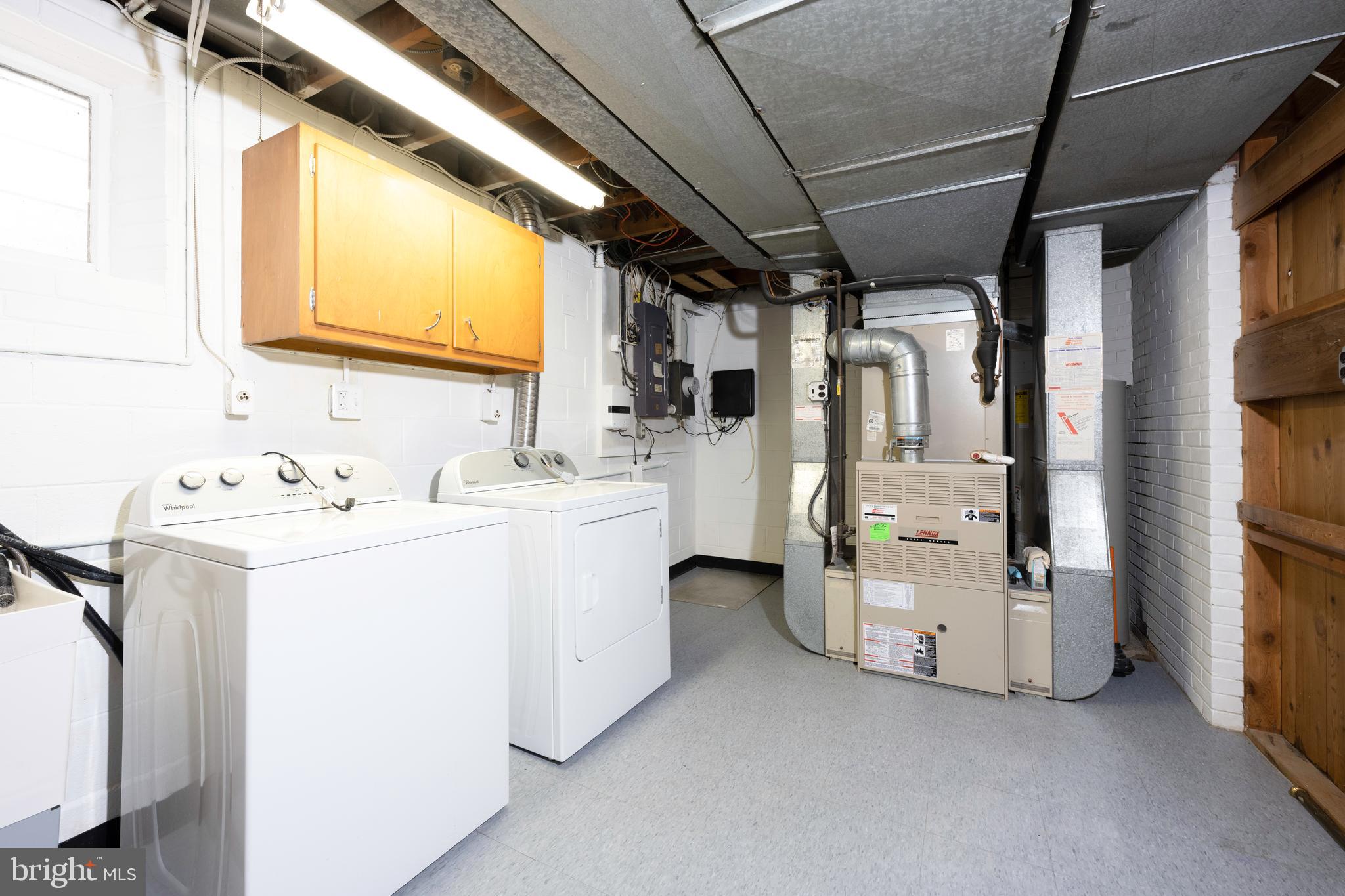 SUMNER - Residential Lease