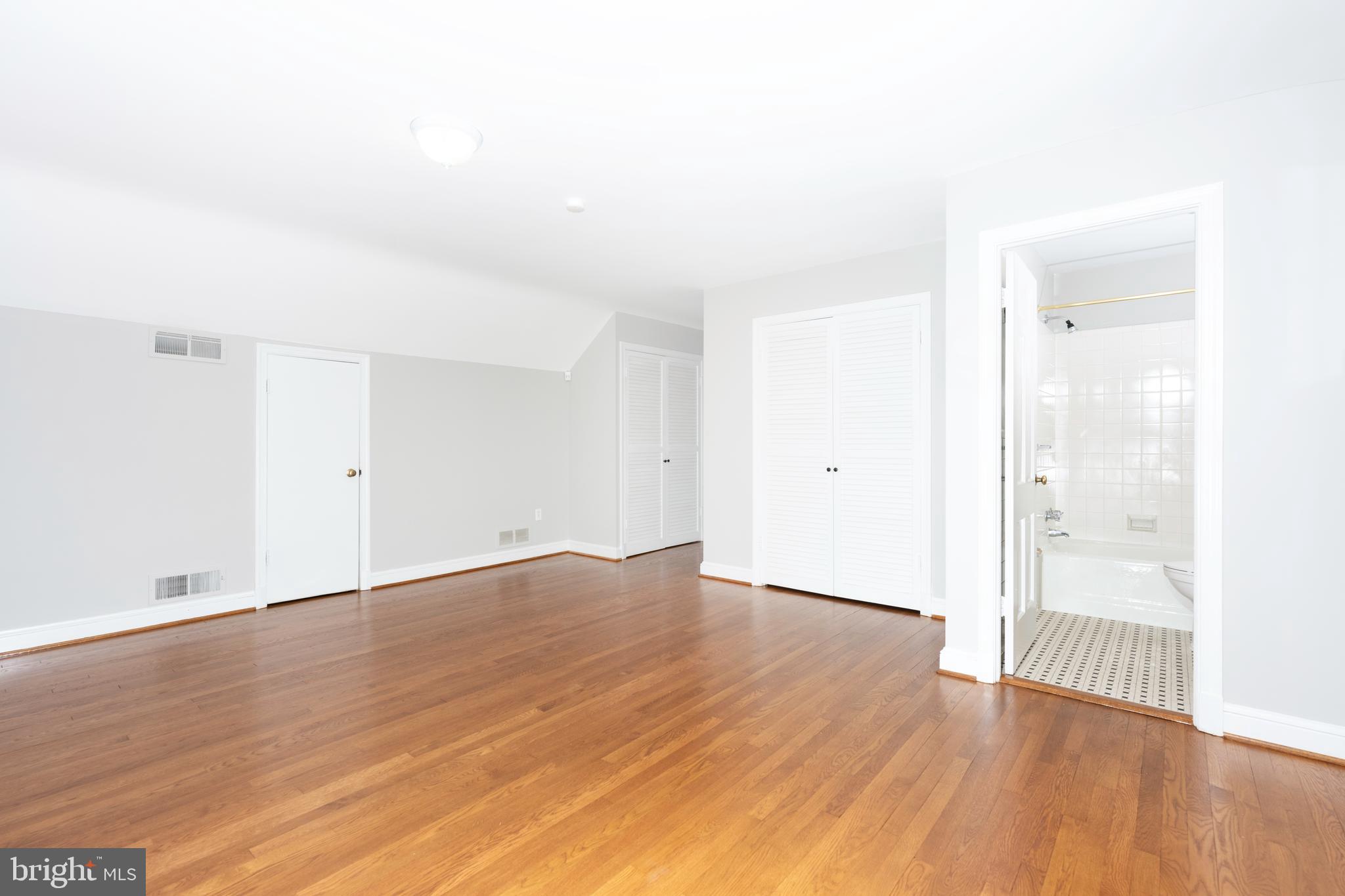 SUMNER - Residential Lease