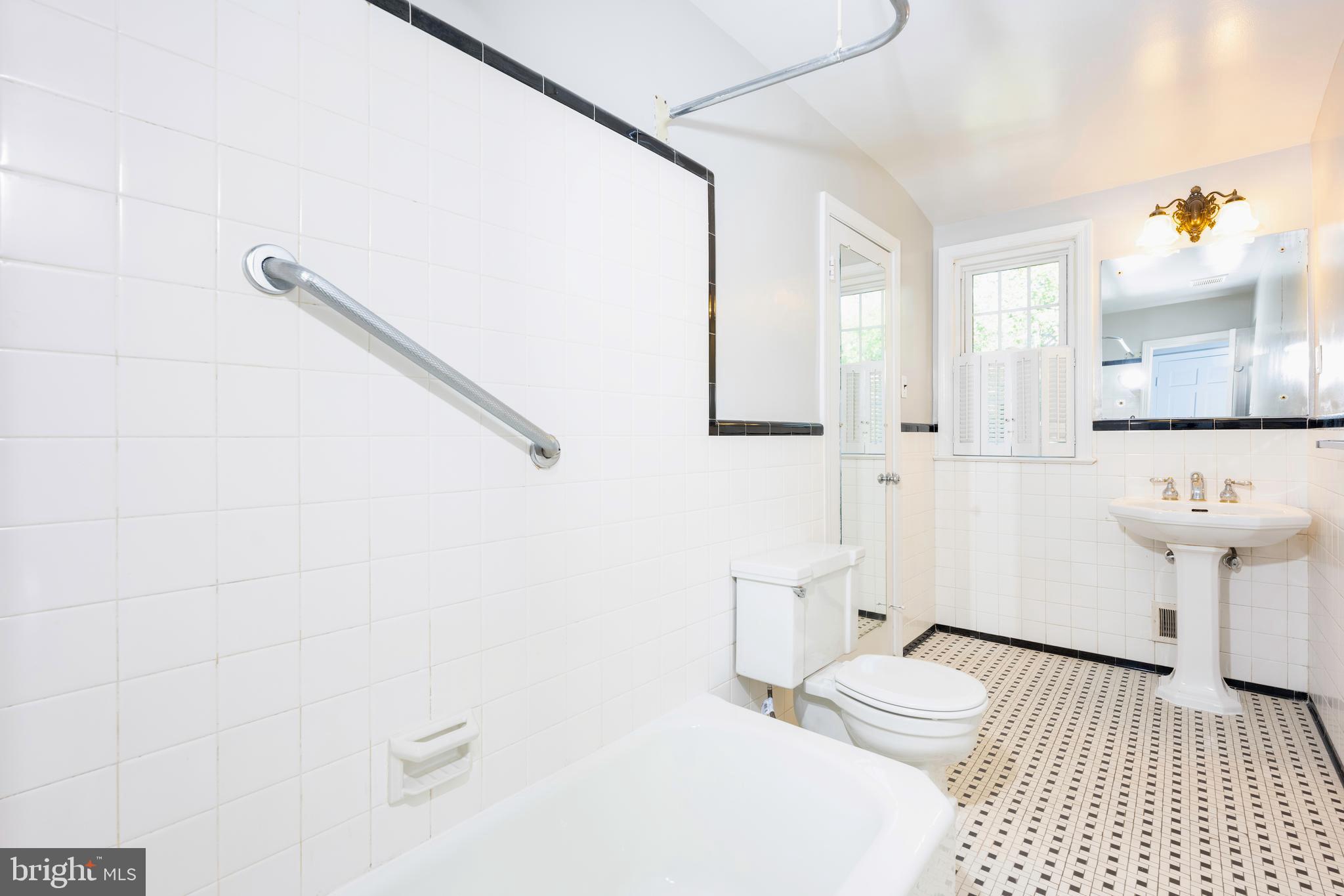 SUMNER - Residential Lease