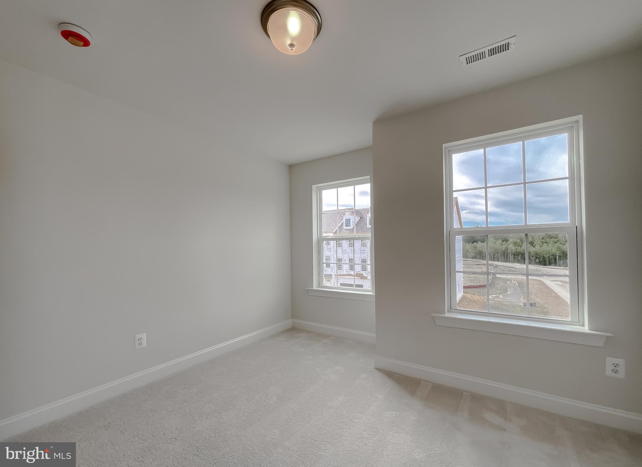 MEADOWS AT TOWN RUN II - Residential