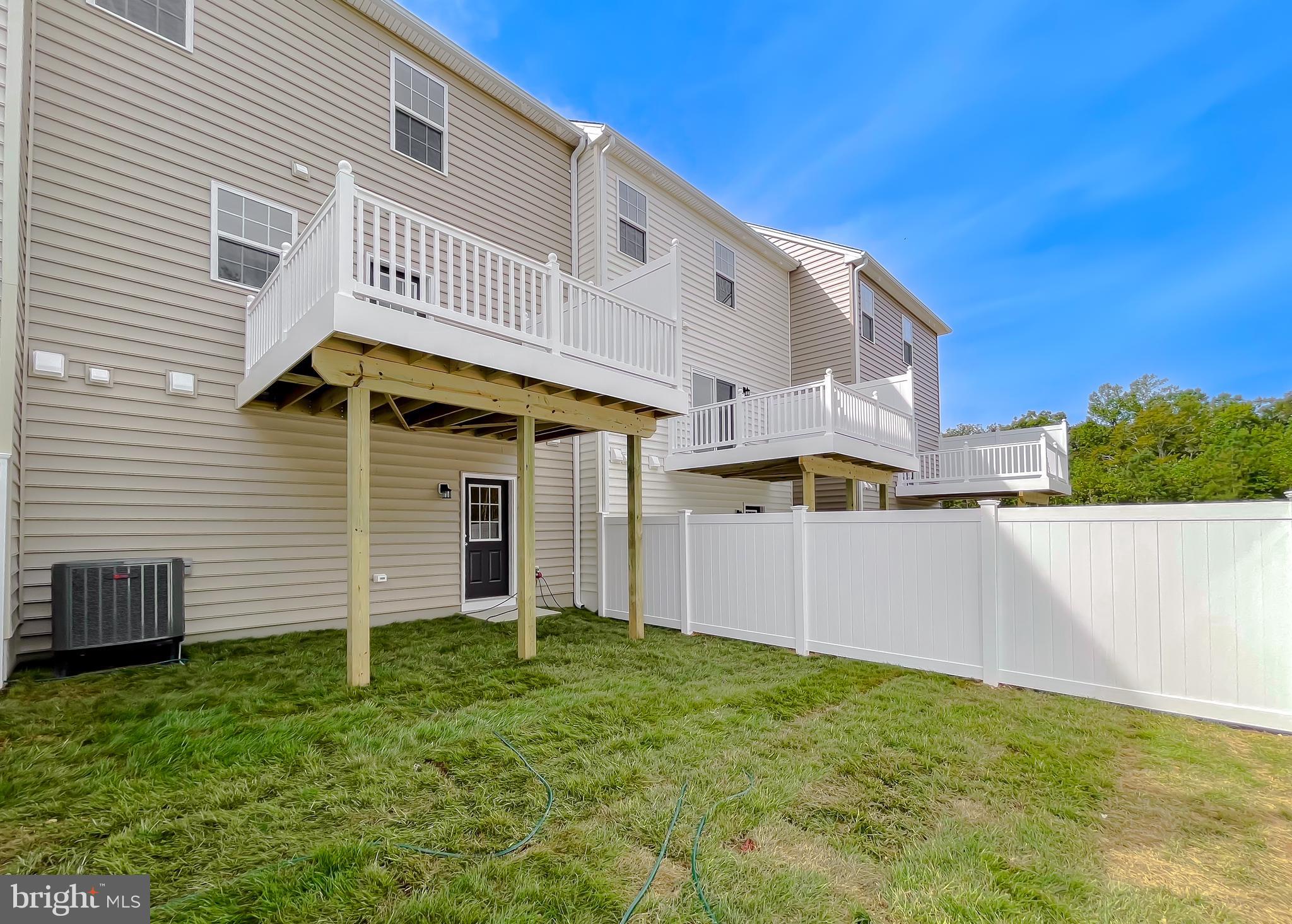 MEADOWS AT TOWN RUN II - Residential