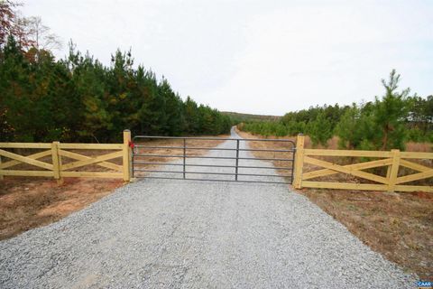 Vacant Land For Sale - TBA Ridge Rd #1<br/> ARVONIA, VA 23004