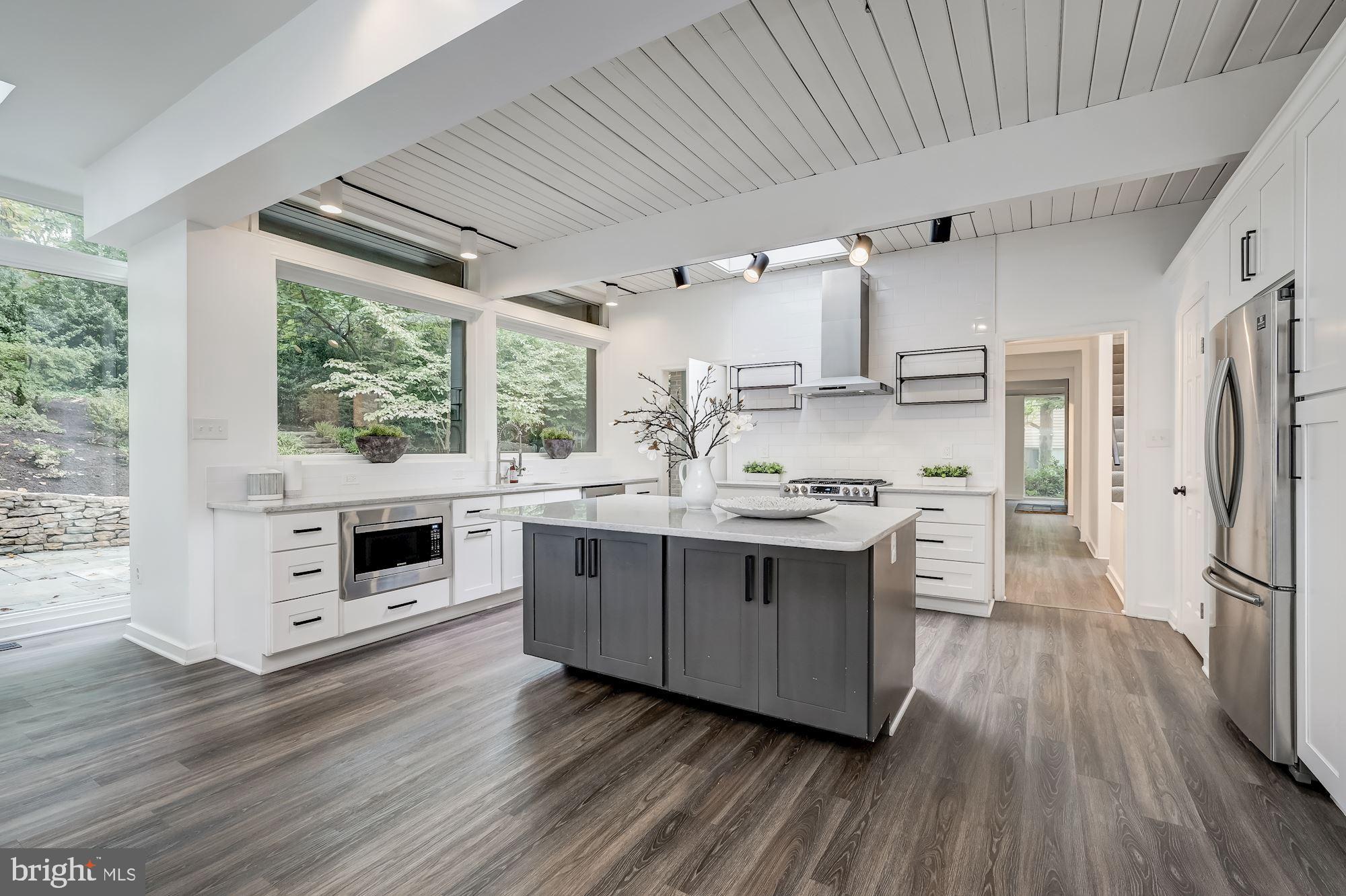 GLEN ECHO HEIGHTS - Residential