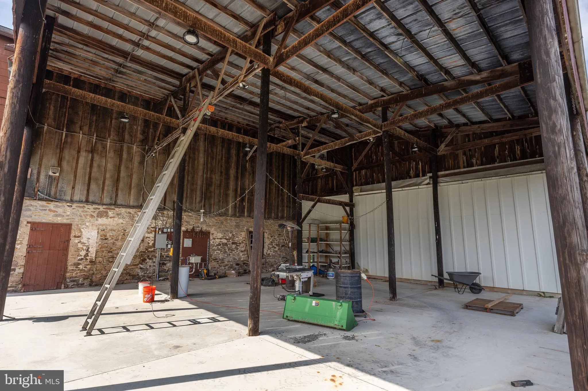 Doylestown, Pennsylvania 18902, United States, 3 Bedrooms Bedrooms, ,3 BathroomsBathrooms,Residential,Active,221365