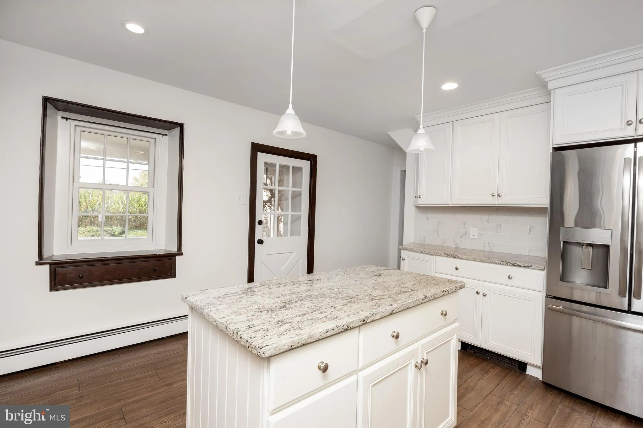 Doylestown, Pennsylvania 18902, United States, 3 Bedrooms Bedrooms, ,3 BathroomsBathrooms,Residential,Active,221365