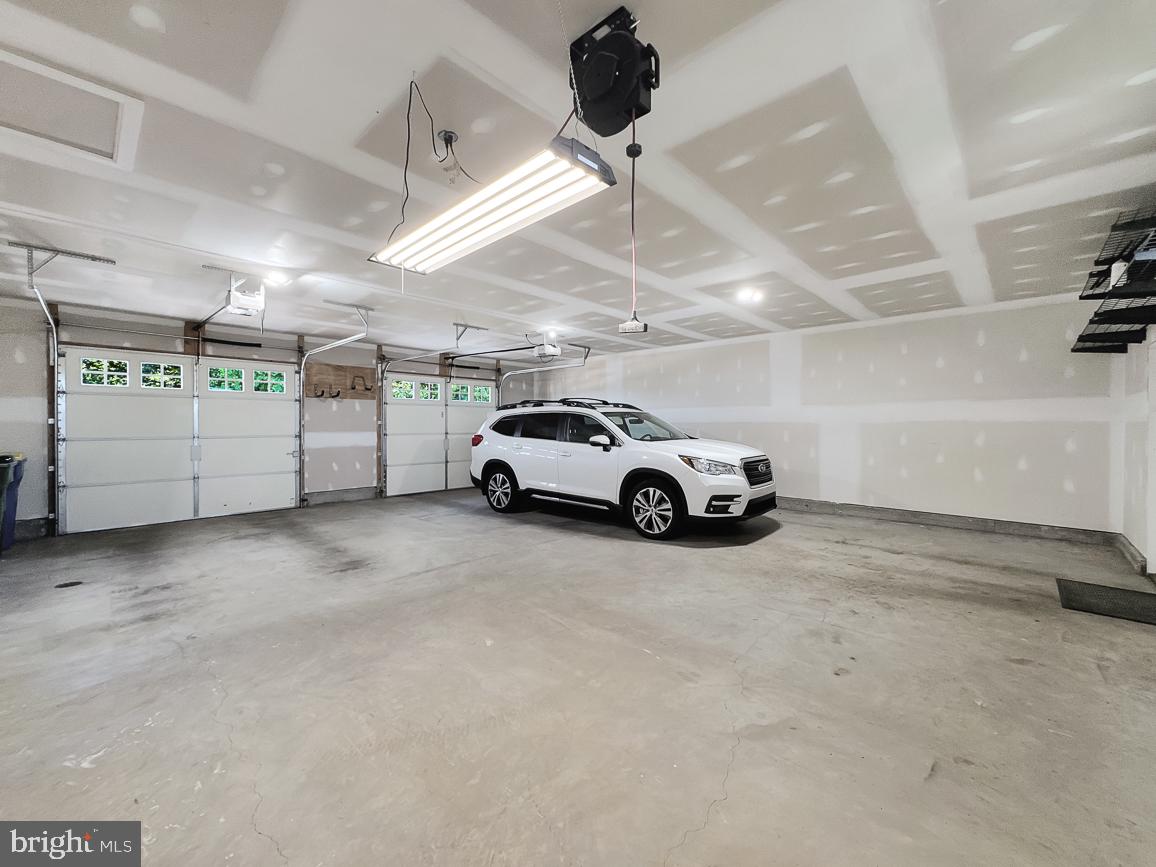 MARBURG POINTE - Residential