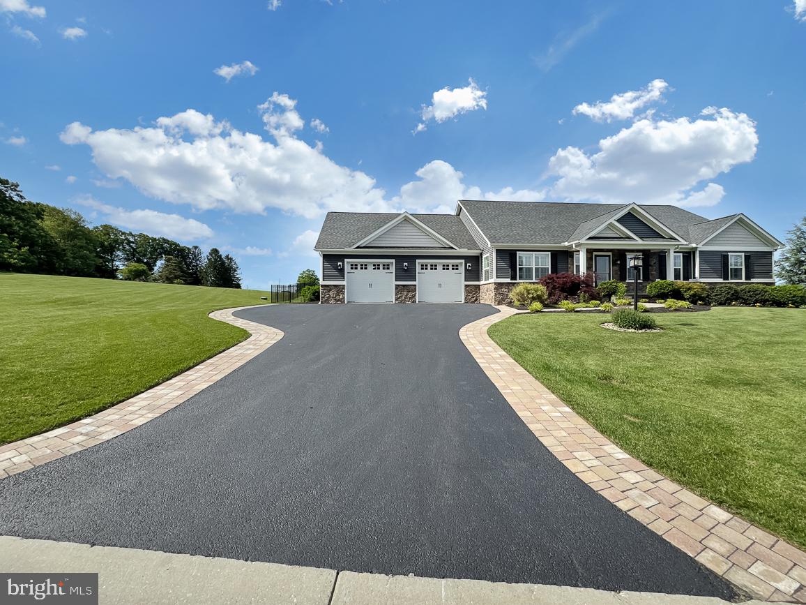 MARBURG POINTE - Residential