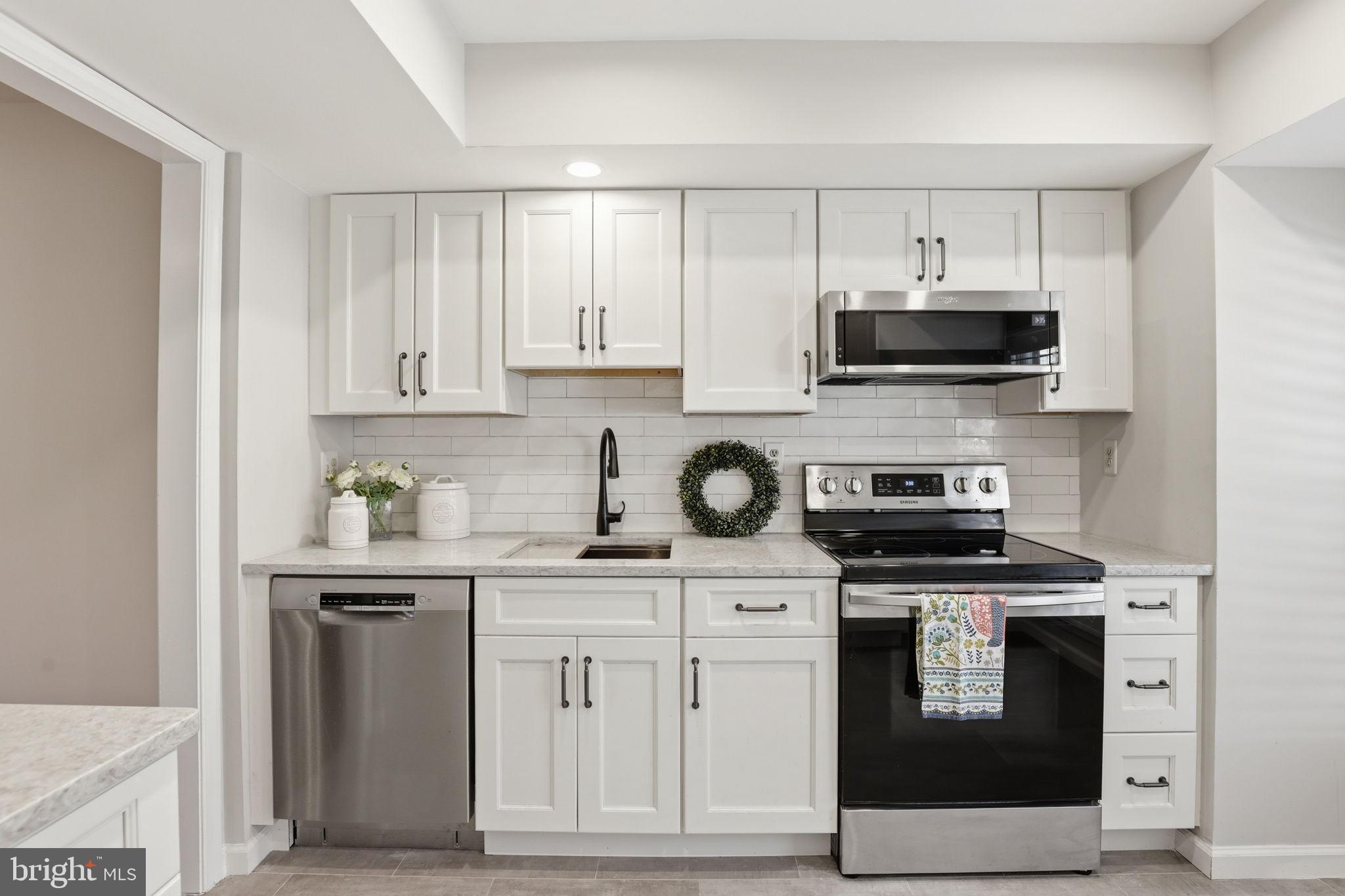 2544 S WALTER REED DRIVE B