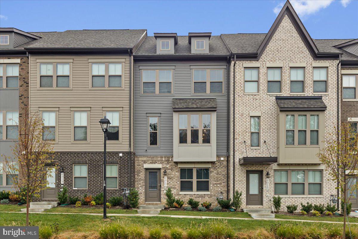 6917 SAVANNAH PARKWAY